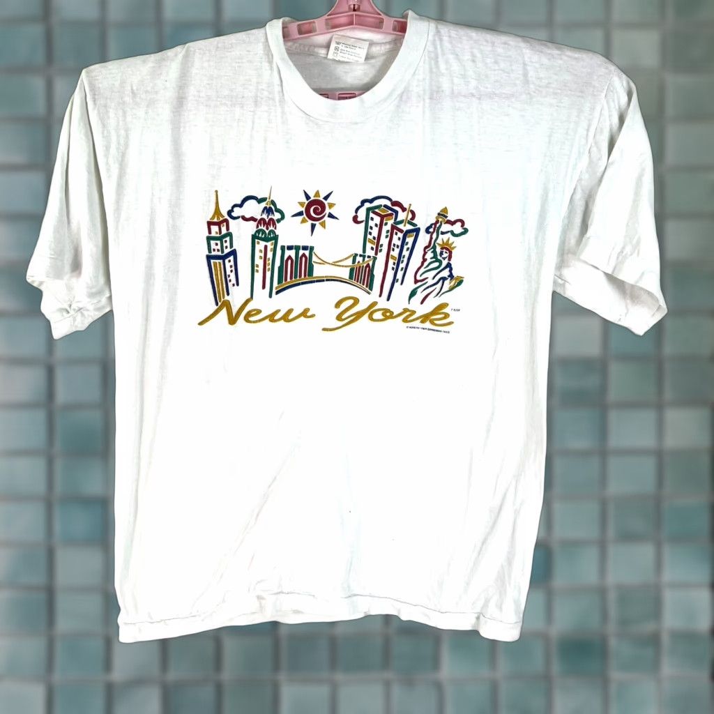 Sea New York VINTAGE New York Art Graphic Tee T-Shirt Adult XL White Classic Fit Mens Size US XL / EU 56 / 4 - 1 Thumbnail