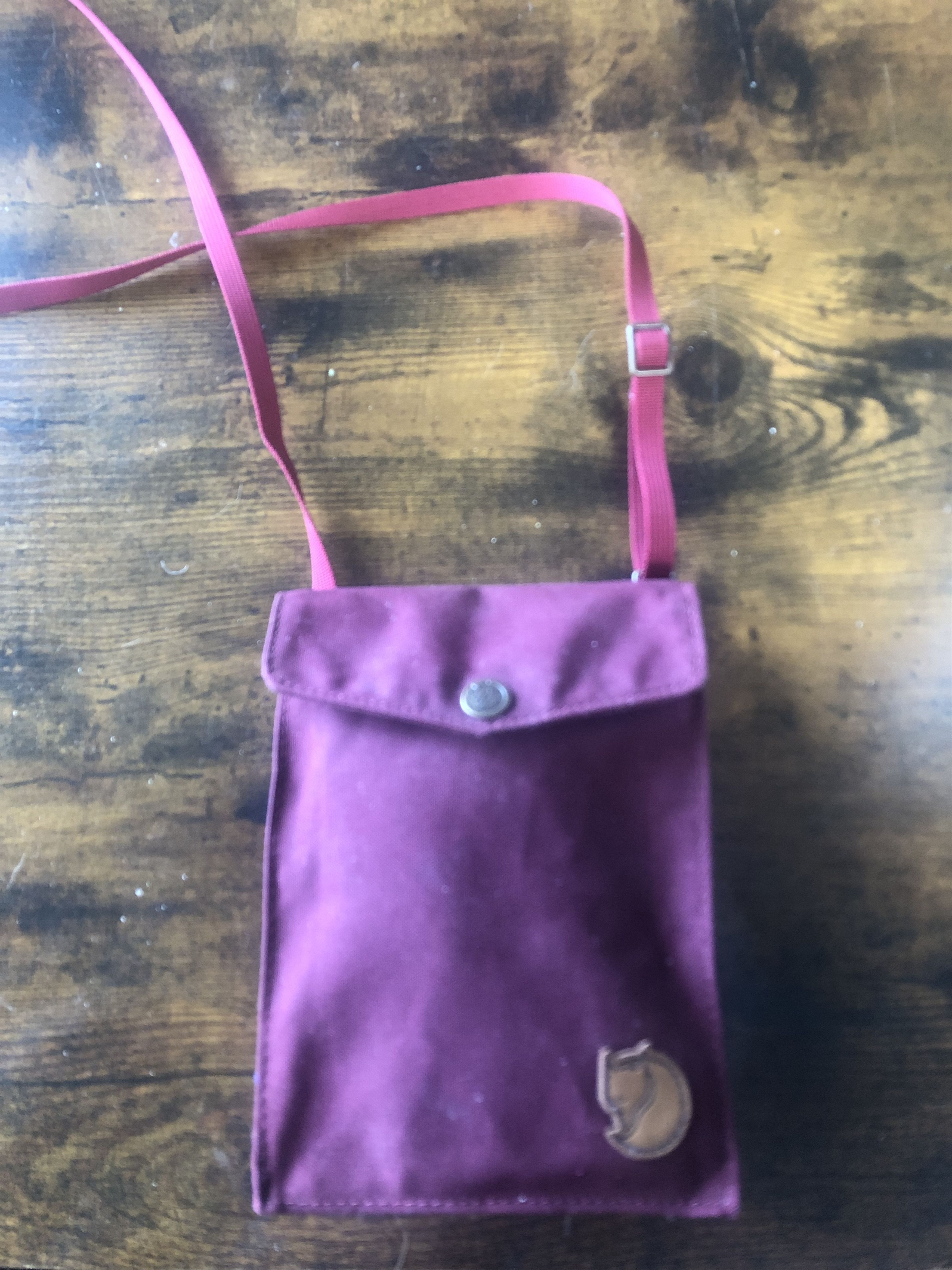 Fjallraven Fjallraven Pocket Crossbody Bag DISCONTINUED Color Size ONE SIZE - 1 Thumbnail