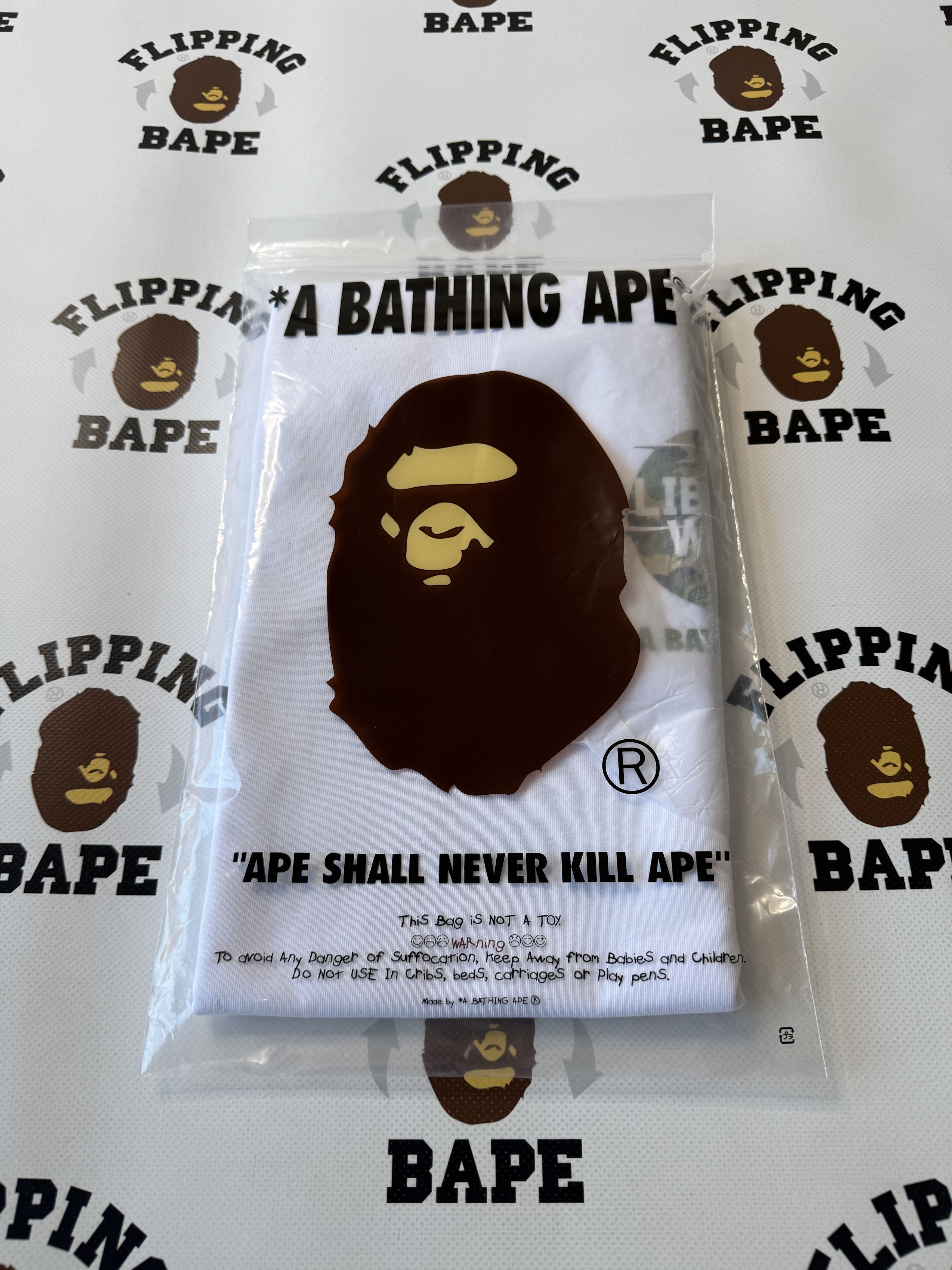 Bape BAPE X LIBERTY WALK ABC CAMO LOGO RELAXED FIT TEE Size US M / EU 48-50 / 2 - 9 Thumbnail