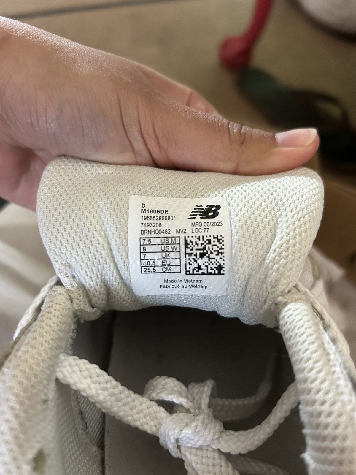 New Balance New Balance 1906D White Size US 7.5 / EU 40-41 - 8 Thumbnail