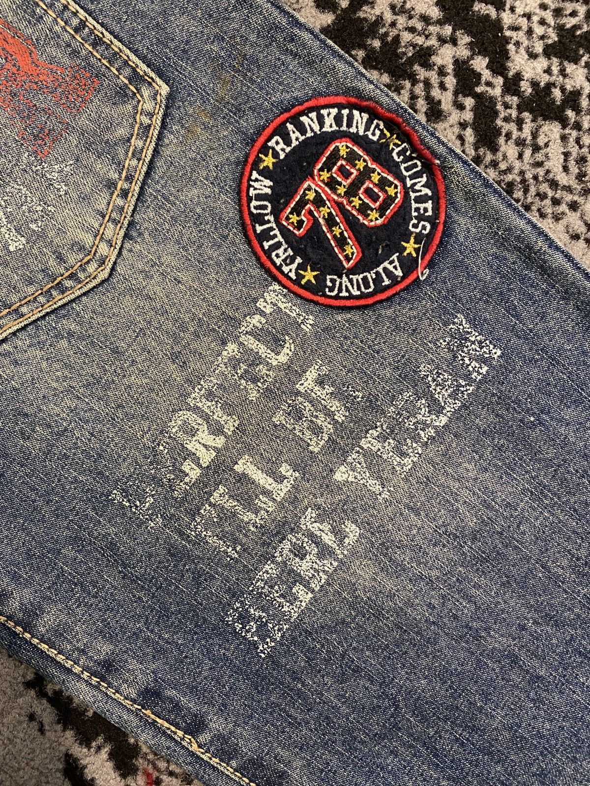 Japanese Brand Hysteric Glamour Washed Grafitti Denim Jeans Size US 30 / EU 46 - 8 Thumbnail