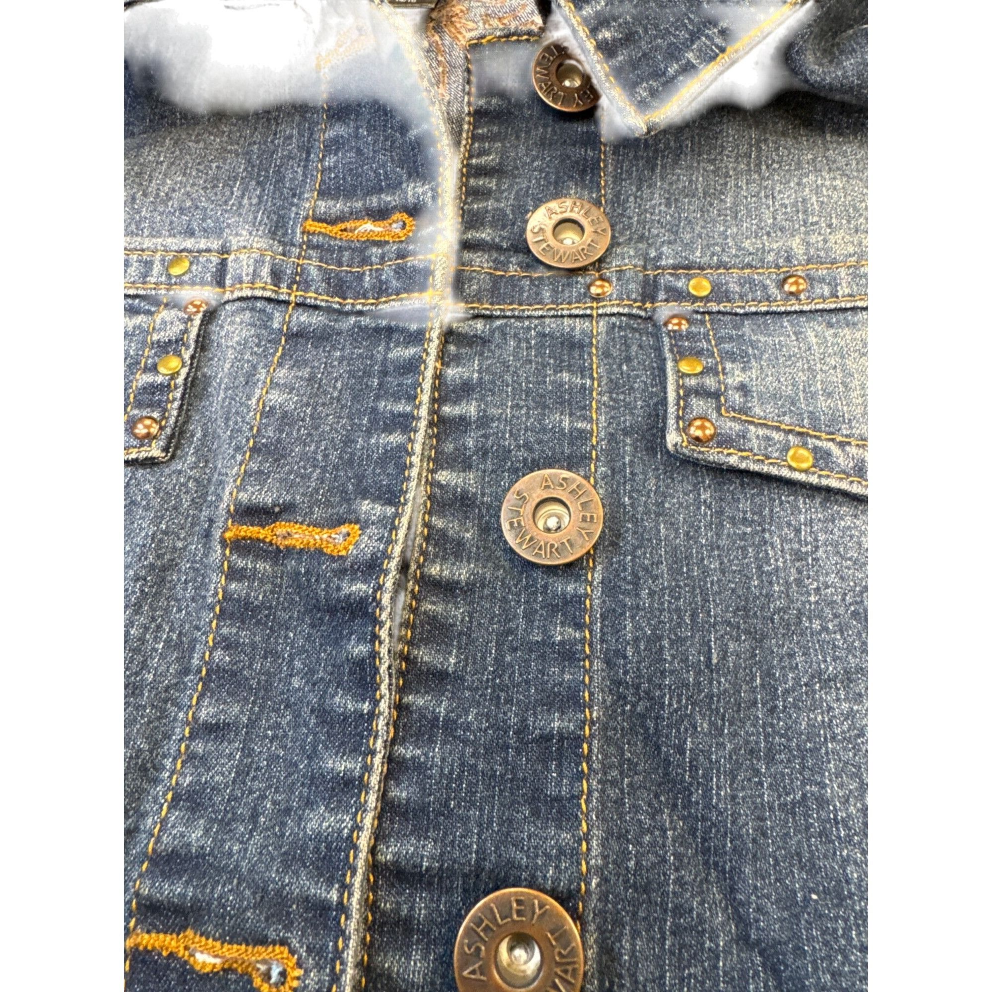 Designer Ashley Stewart Womens Blue Denim Embroidered Vest Size 14/16 Size XL / US 12-14 / IT 48-50 - 3 Thumbnail