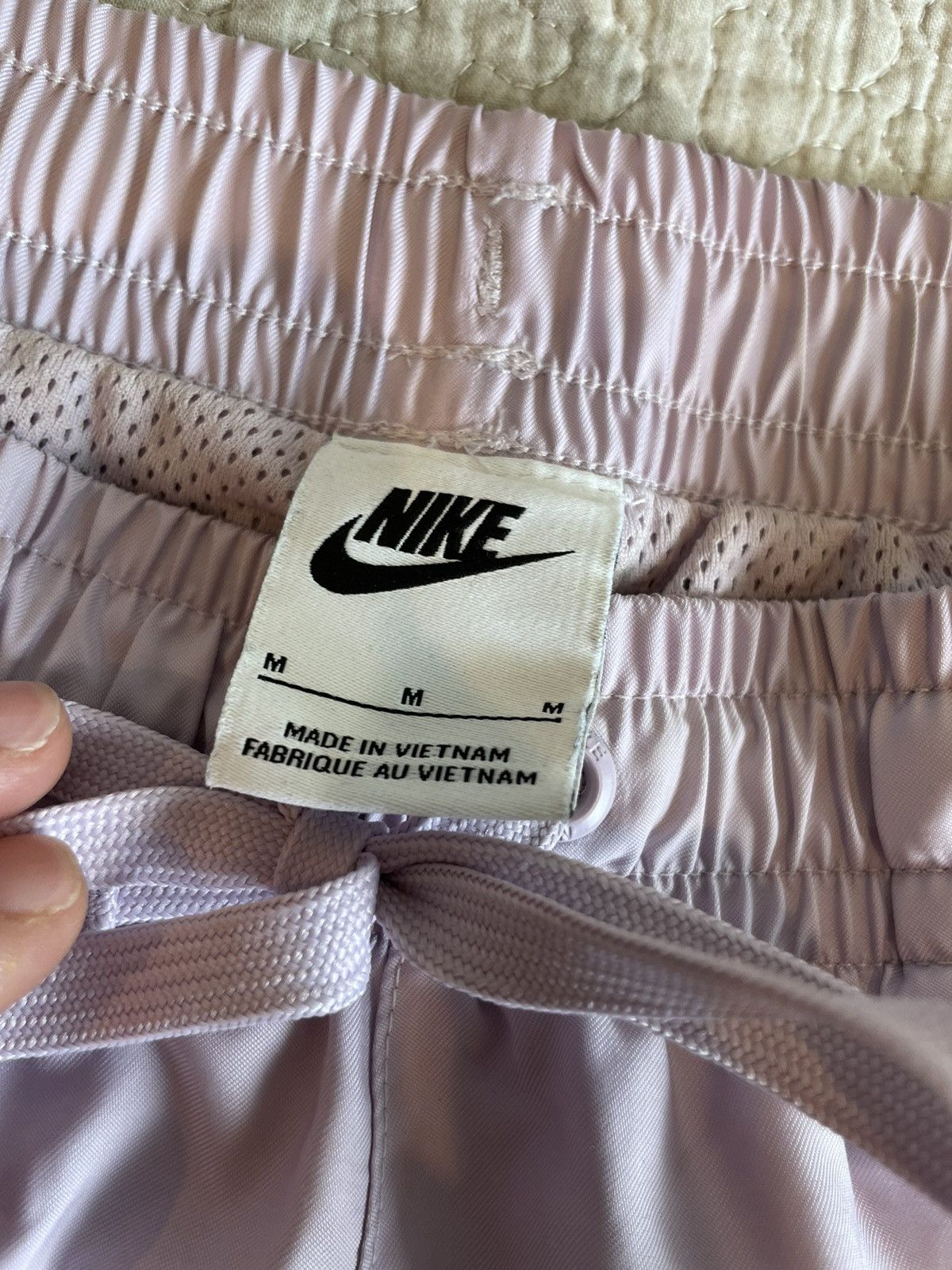 Nike Nike Pink Shorts Size Medium Size US 31 - 3 Thumbnail