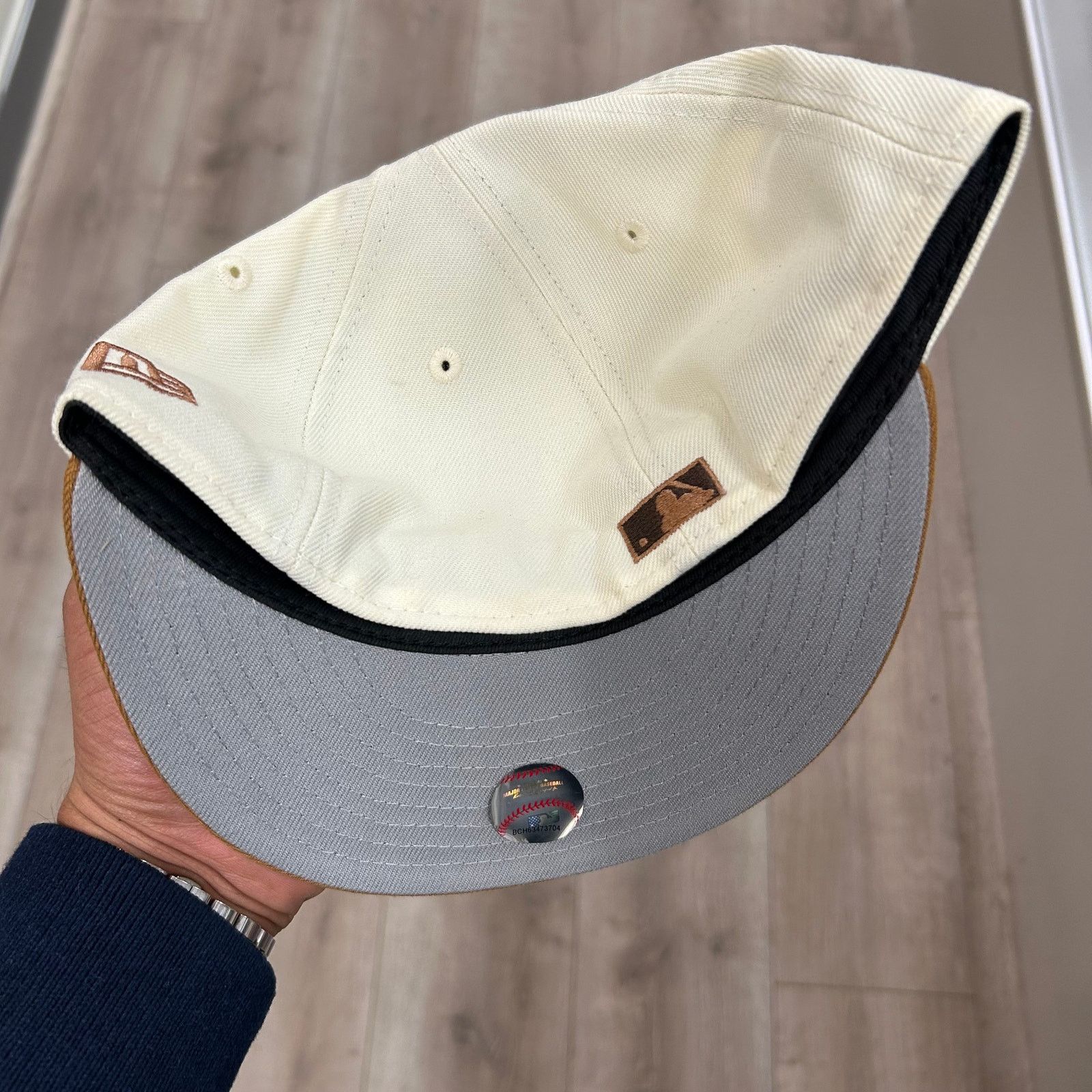 New Era New Era Los Angeles Dodgers fitted hat Cap White Size 7 1/4 Size ONE SIZE - 5 Thumbnail