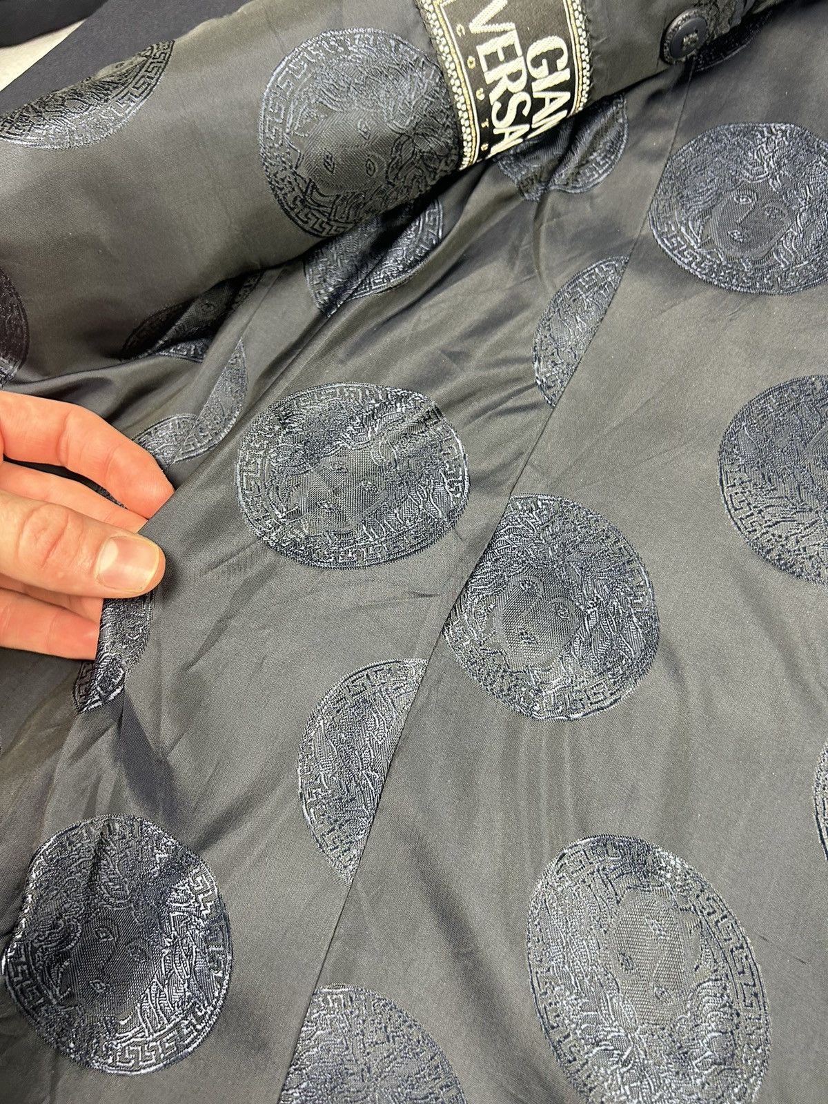 Versace × Vintage Gianni Versace Vintage 90's Belted Coat Size US XL / EU 56 / 4 - 11 Thumbnail