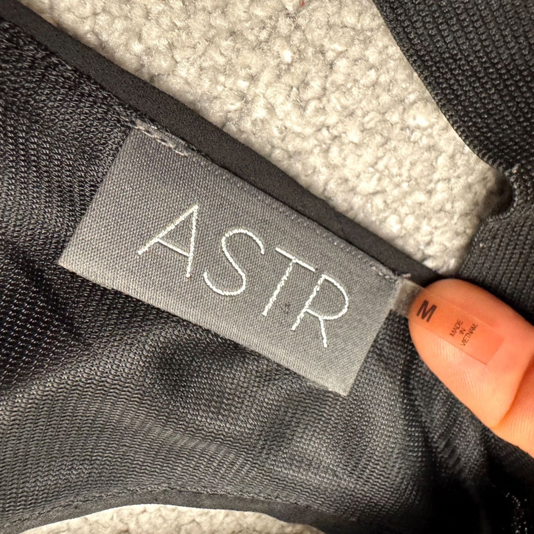 Superdry ASTR The Label Sequin Embellished Bodycon Mini Dress Womens Medium Pink Silver Size XS / US 0-2 / IT 36-38 - 4 Thumbnail