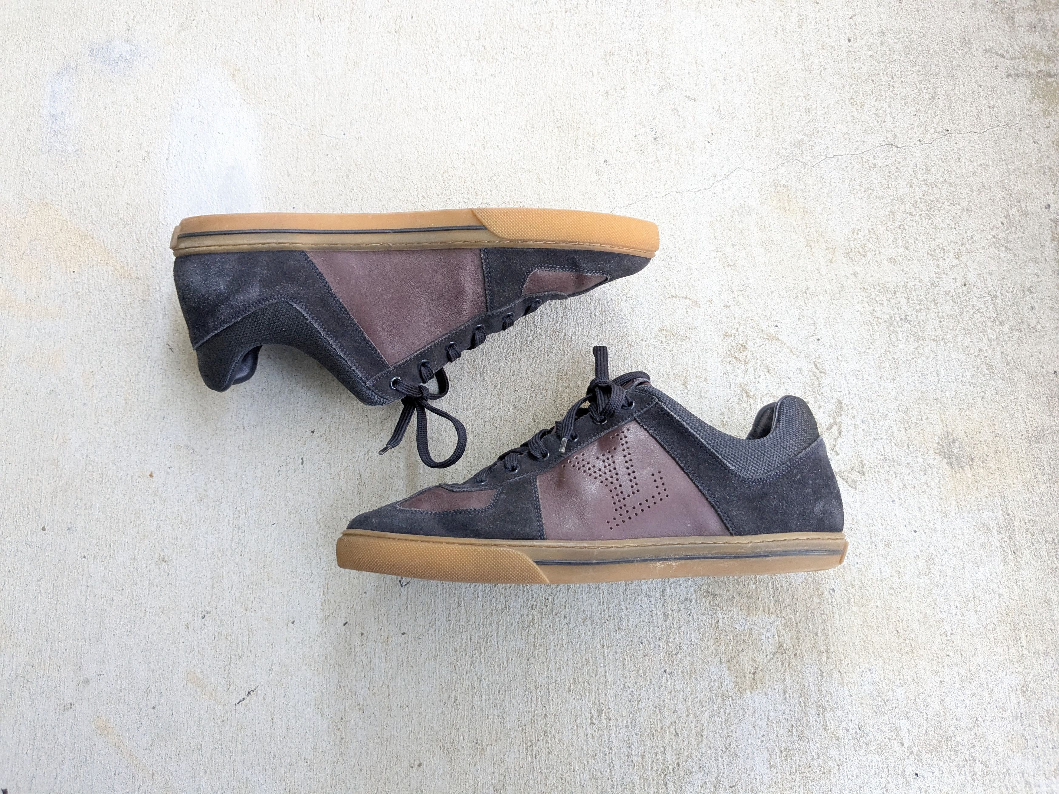 Louis Vuitton Louis Vuitton Sneakers Burgundy Black Suede Leather 9 Size US 9 / EU 42 - 1 Thumbnail
