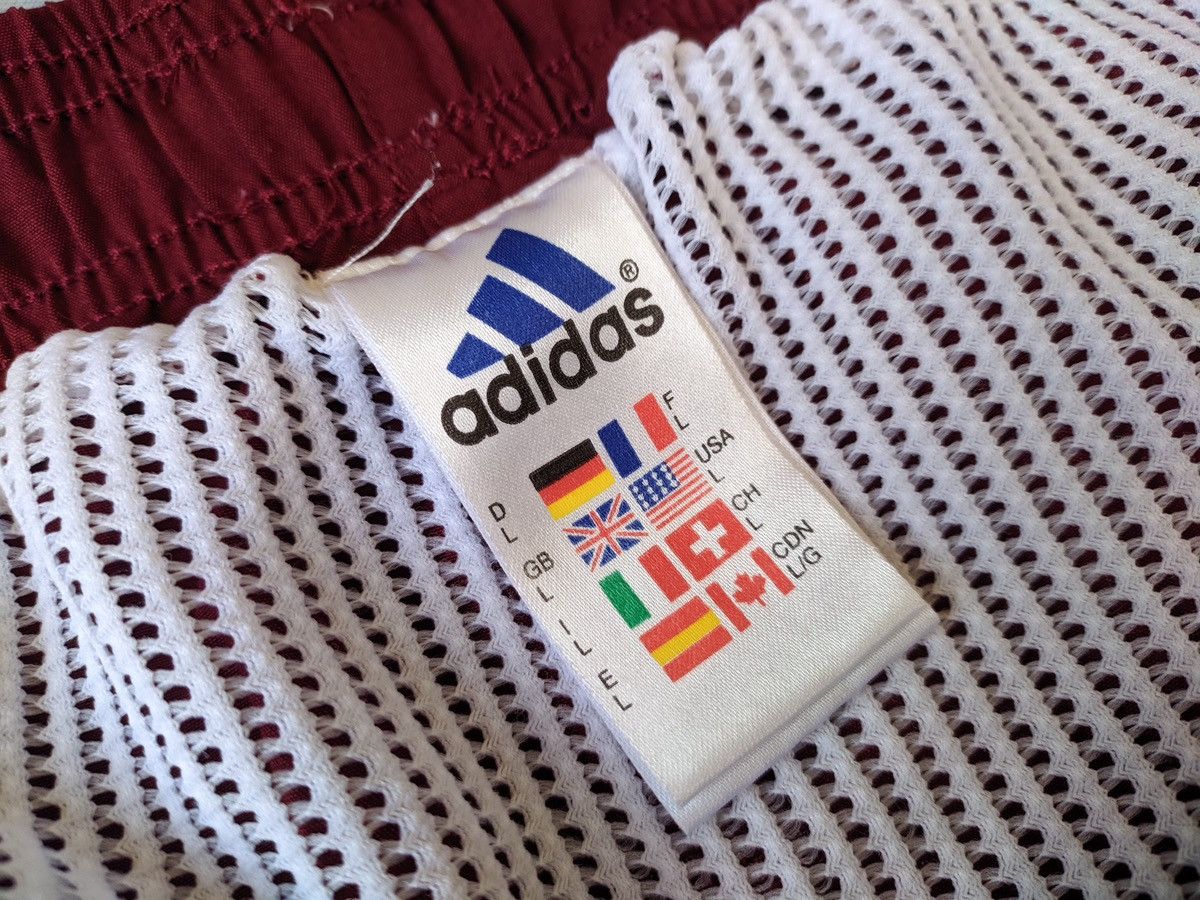 Vintage Adidas Shorts Burgundy Retro 2000s nylon men’s y2k Size US 34 / EU 50 - 3 Thumbnail