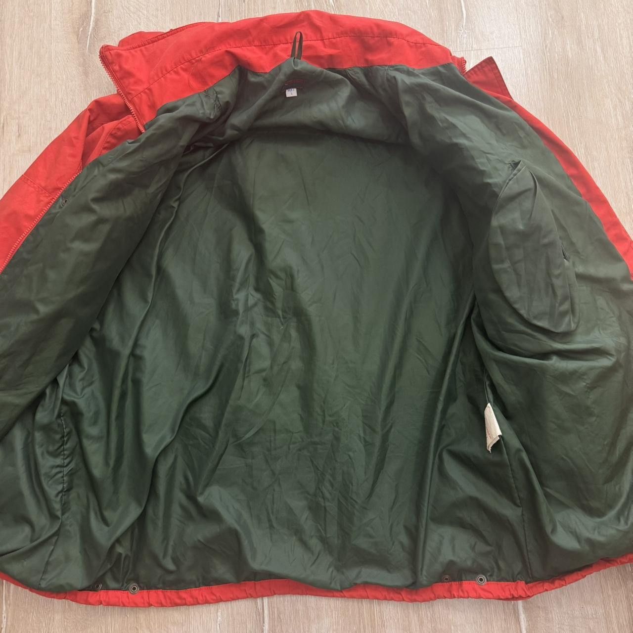 Fjallraven Fjallraven Gore-Tex Vintage made in Portugal Red Jacket L Size US L / EU 52-54 / 3 - 4 Thumbnail