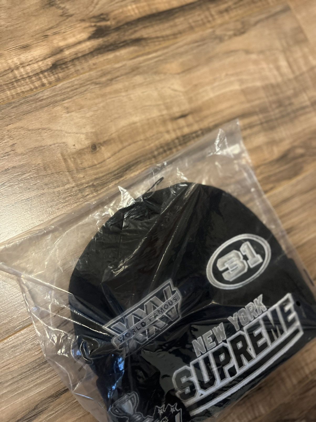 Supreme Supreme New Era Football Beanie Size ONE SIZE - 2 Thumbnail