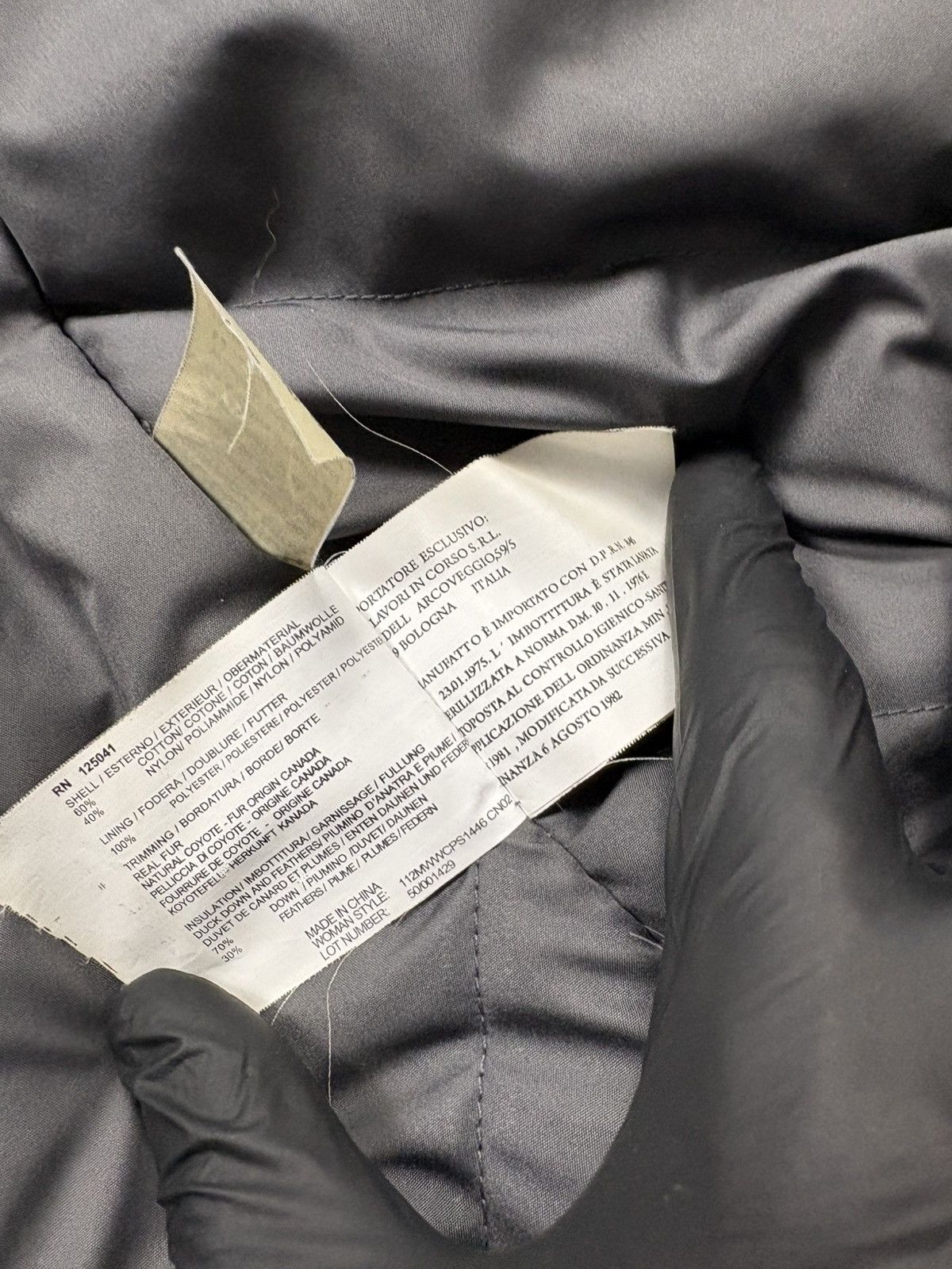 Woolrich Woolen Mills Woolrich John Rich & Bros Arctic Parka Navy Fur Hood XL Rare Size XL / US 12-14 / IT 48-50 - 22 Thumbnail
