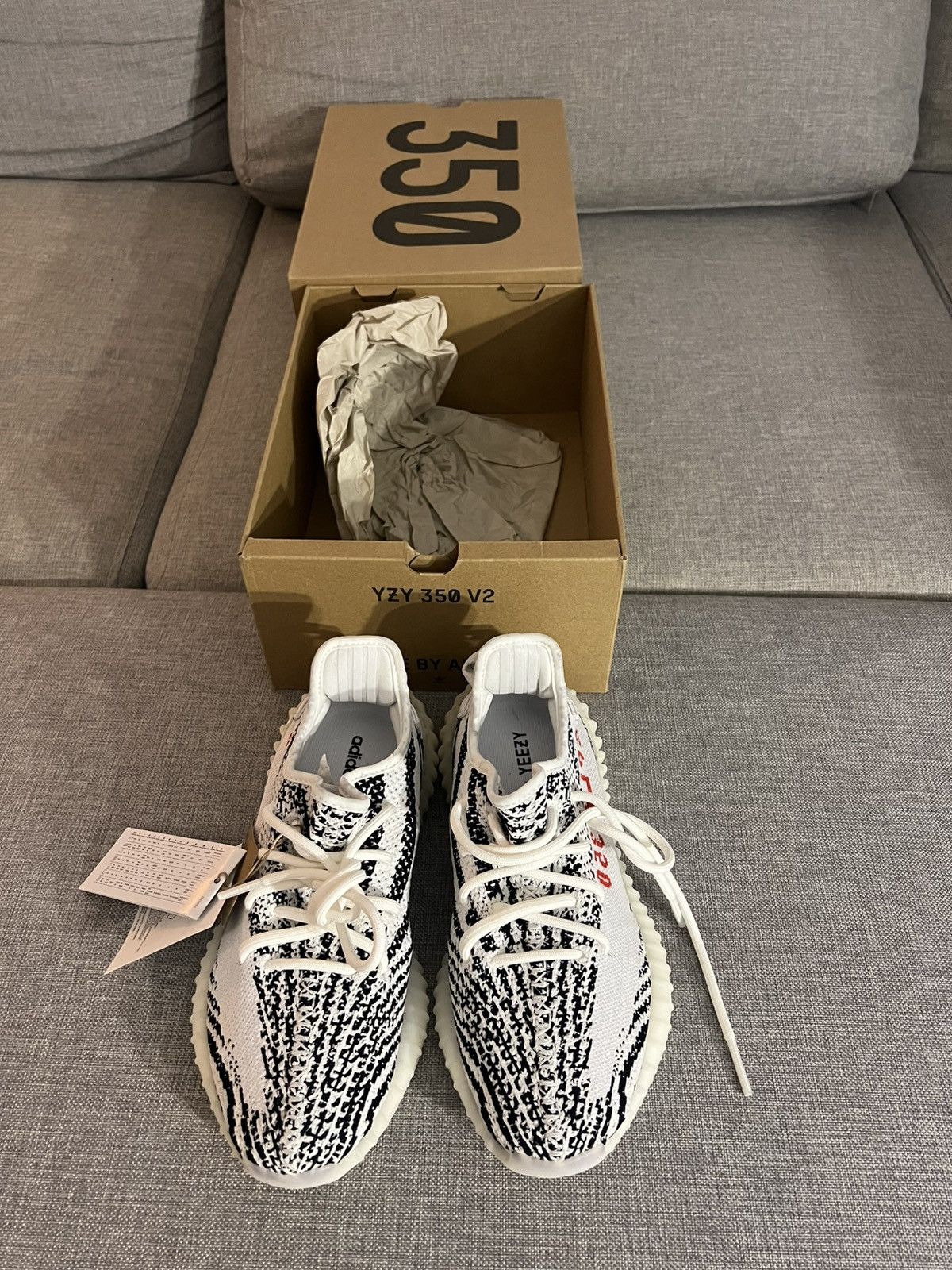 Yeezy Adidas Yeezy Boost 350 V2 Zebra Size US 7.5 / IT 37.5 - 7 Thumbnail