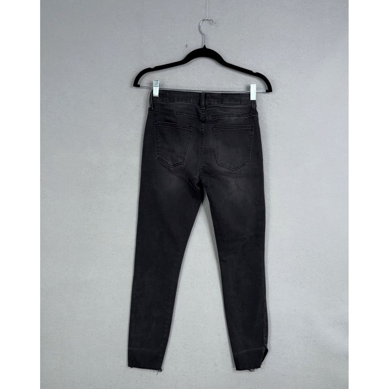 Pistola Pistola Jeans Womens 26 Gray Mid Rise Skinny Raw Hem Crop Charcoal Wash Denim Pants Jeans Slim Women's Size 26" / US 2 / IT 38 - 5 Thumbnail
