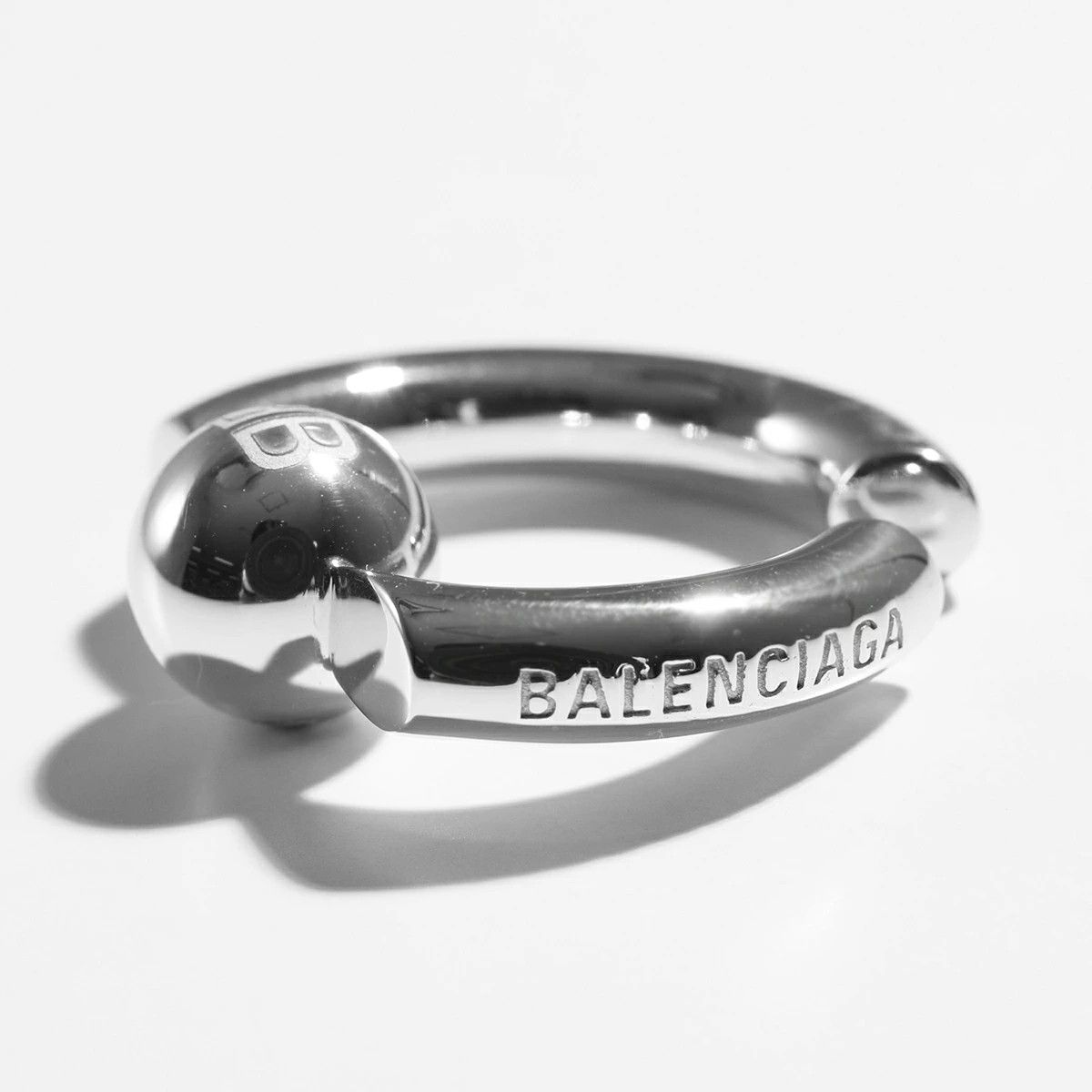 Balenciaga o1mt1gz1024 Size: OS / Cut Earring Cuff in Silver Size ONE SIZE - 3 Thumbnail