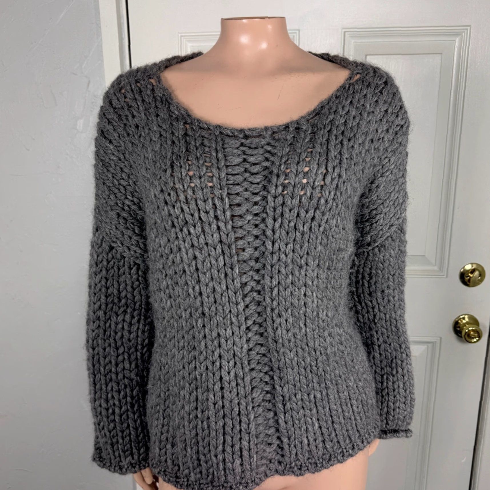 Vintage MJ Watson Women's Sweater Large Alpaca Scoop Knit Italy ORGANIC Gray Long Sleeve Pullover Casual Vintage No? Size L / US 10 / IT 46 - 2 Thumbnail