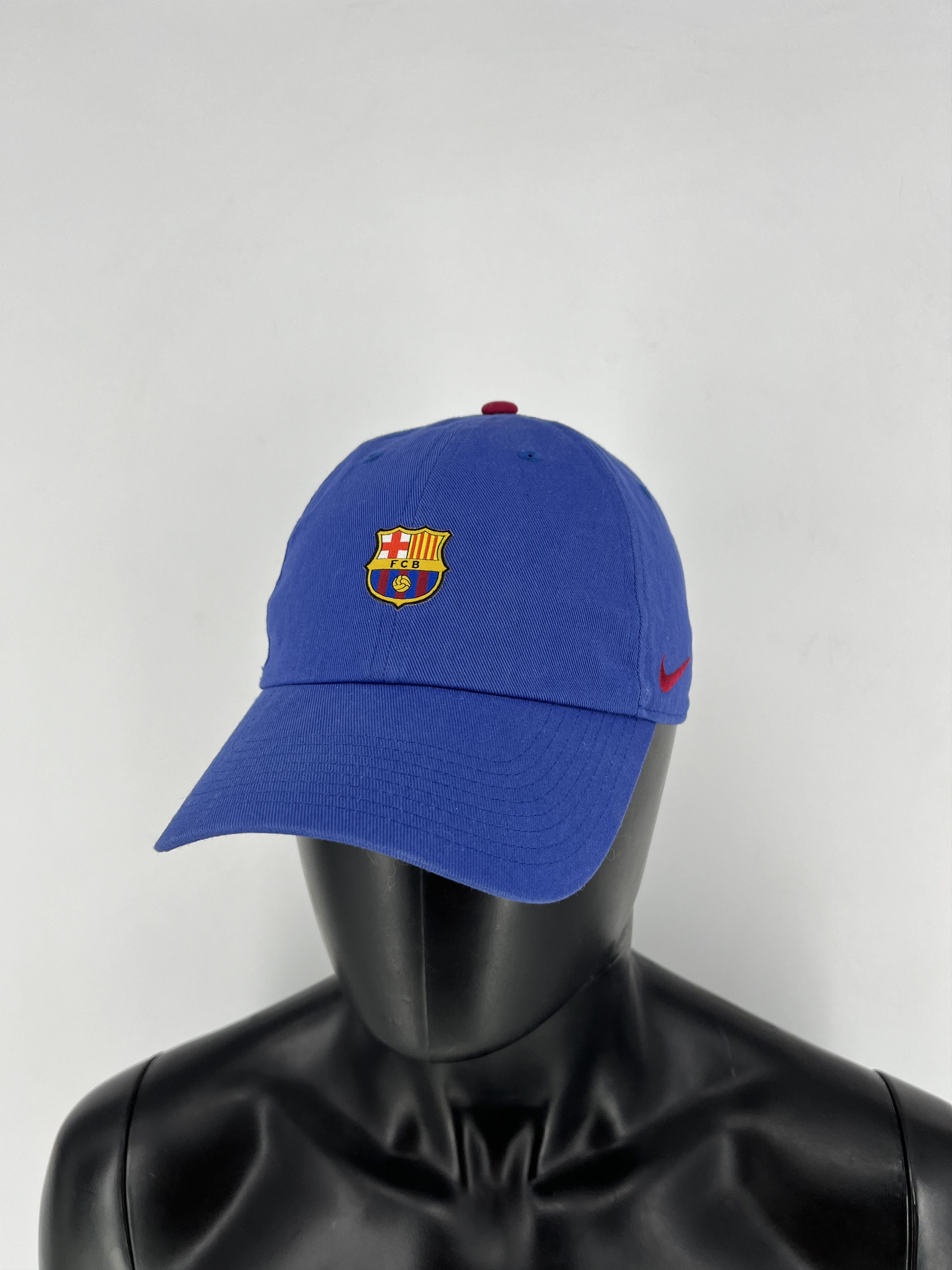 Nike Vintage 00s Nike Barcelona FC Centre Logo Swoosh Cap y2k og Size ONE SIZE - 1 Thumbnail