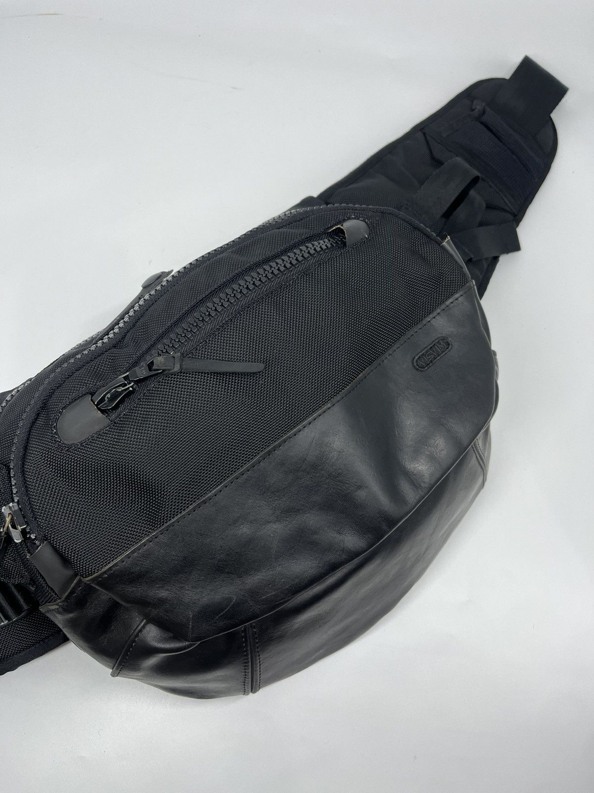 Visvim 2001 visvim BALLISTIC LUMBAR 8L VEGGIE BLACK Crossbody bag Size ONE SIZE - 15 Thumbnail
