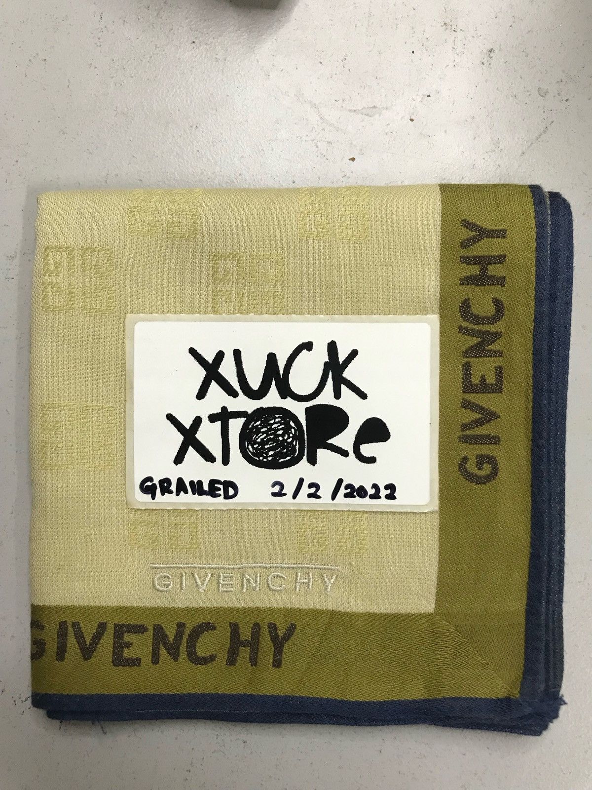 Givenchy Givenchy handkerchief / bandana / Neckerchief Size ONE SIZE - 6 Thumbnail