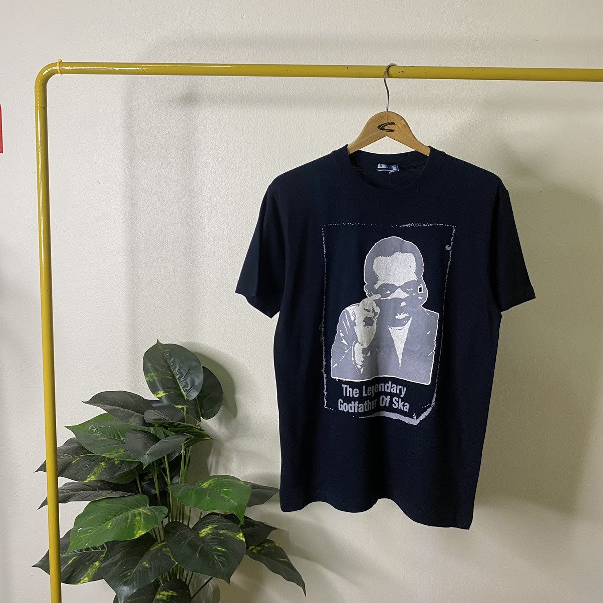 Band Tees × Vintage Vintage 1990s Laurel Aitken The Godfather of Ska Pioneer Tee Size US M / EU 48-50 / 2 - 1 Thumbnail