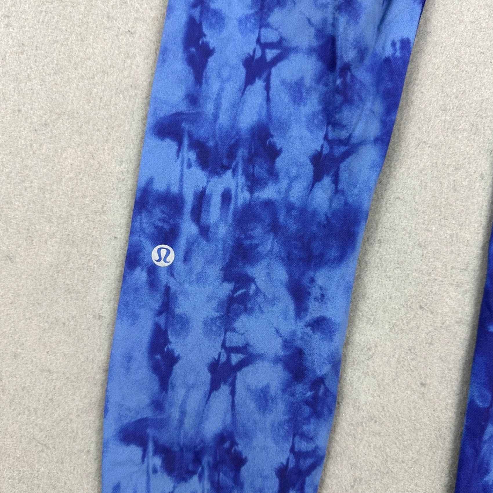 Lululemon Lululemon Pants Women 6 Game Day Blue Fast And Free Tight II High Rise Yoga Geometric Pockets Leggings Ankle Activewear 6 Womens Blue Weightless? Size 28" / US 6 / IT 42 - 5 Thumbnail