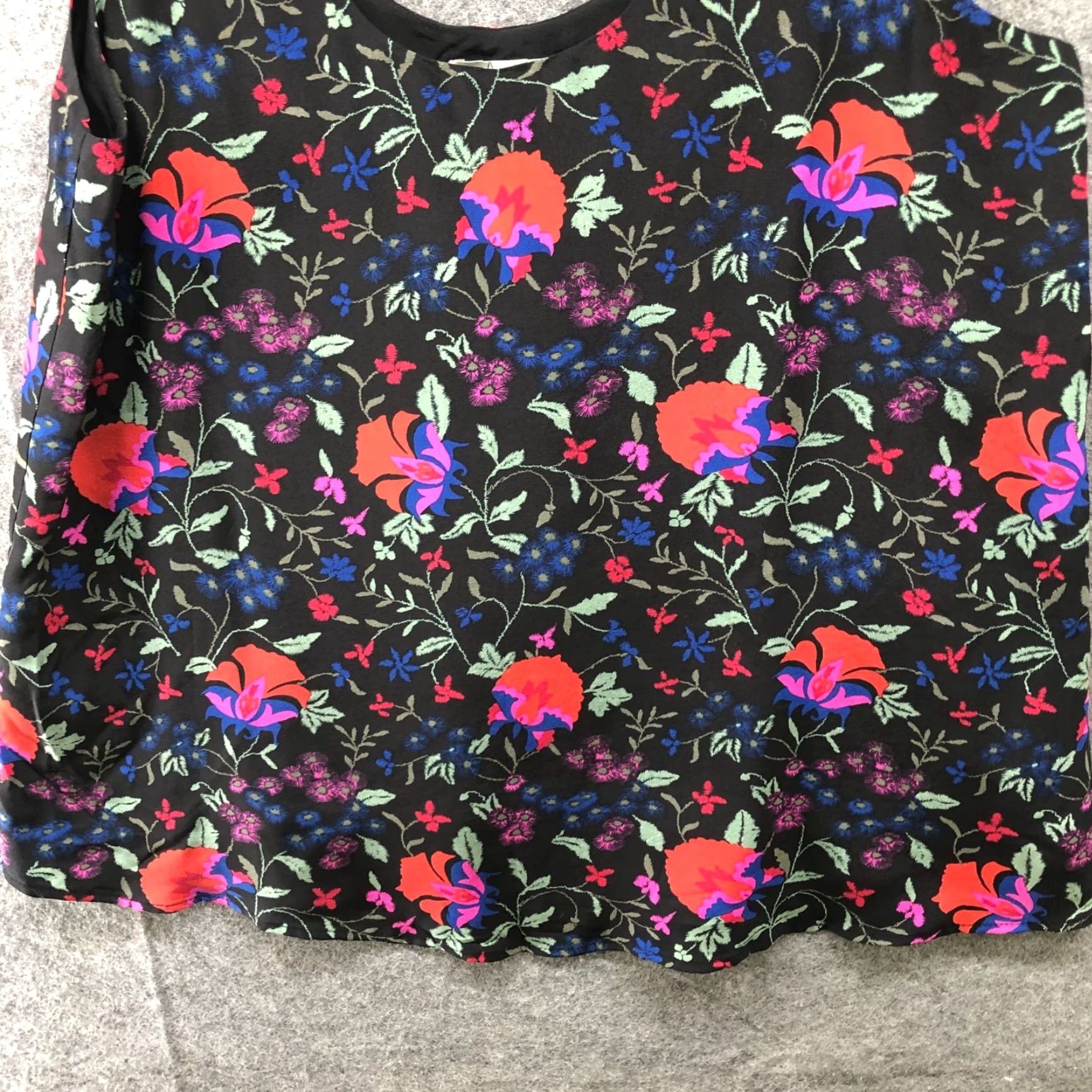 Joie Joie Silk Tank Top Womens S Black Floral Multicolor Scoop Neck Pink Size S / US 4 / IT 40 - 4 Thumbnail