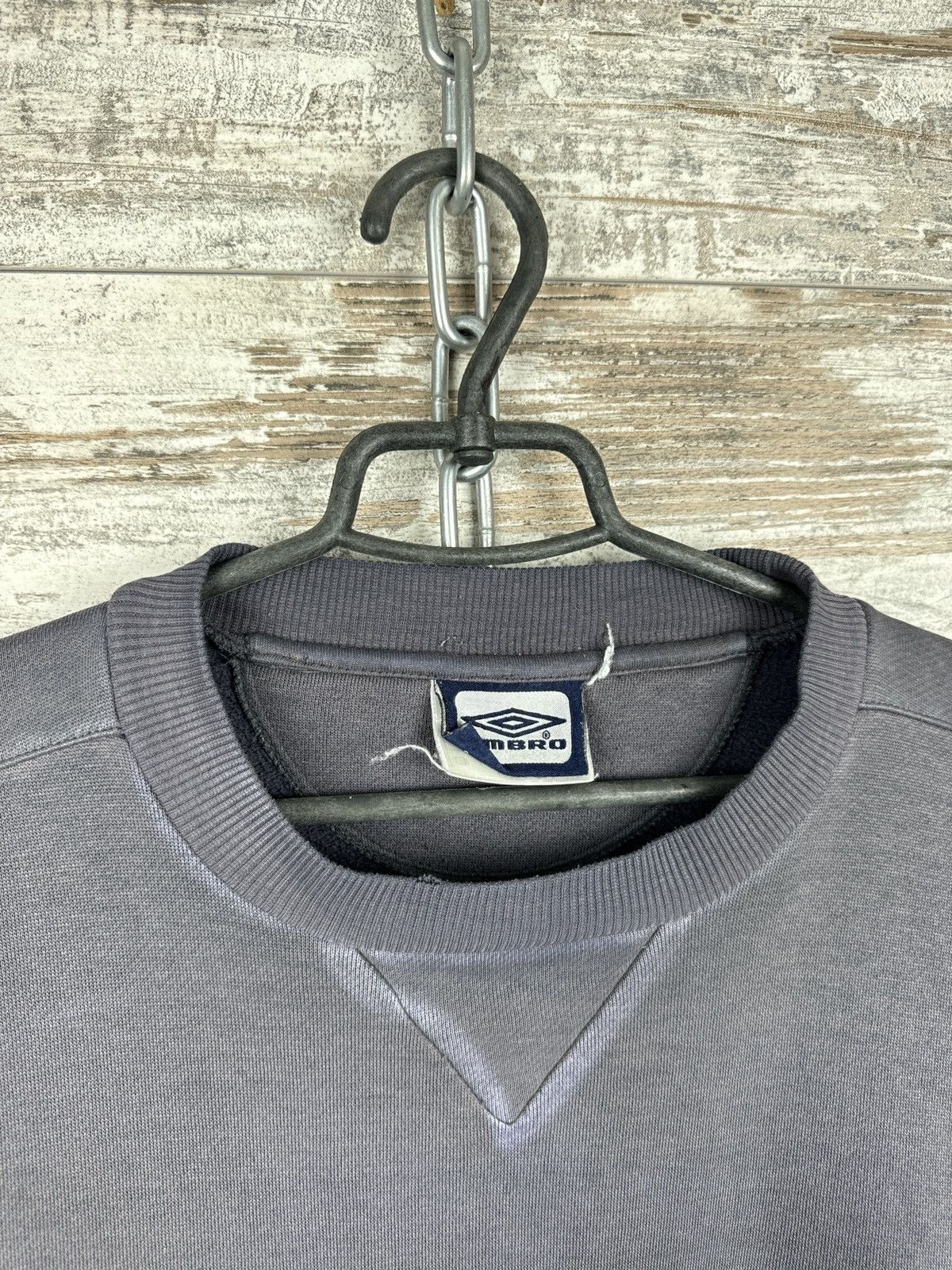 Umbro × Vintage Mens Vintage Umbro distressed sweatshirt big logo y2k rare Size US L / EU 52-54 / 3 - 6 Thumbnail