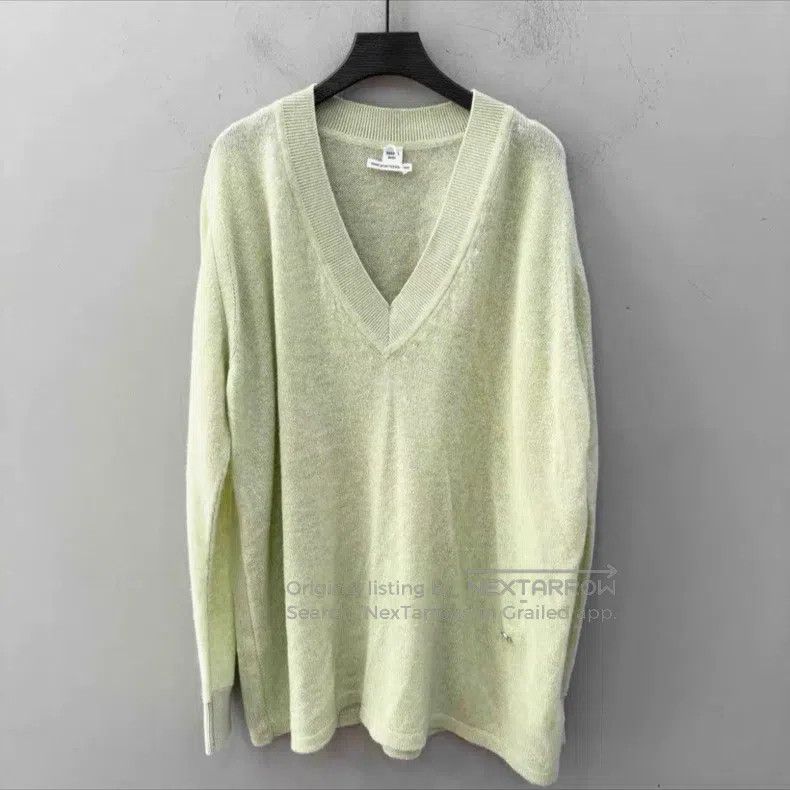 Hermes Hermes Cashmere Green V-neck Long Sleeve Knit Top Size XS / US 0-2 / IT 36-38 - 1 Thumbnail