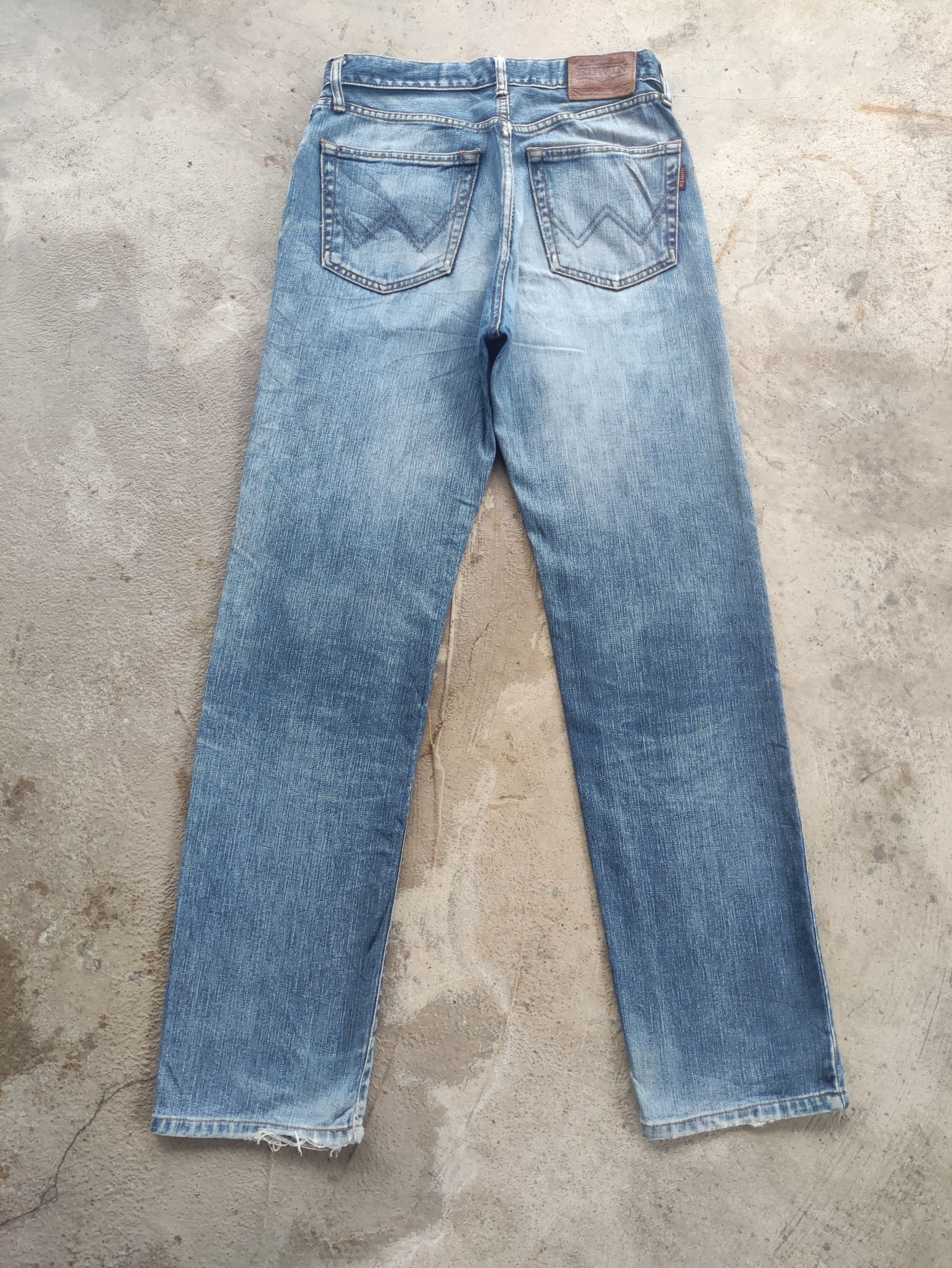 Edwin Vintage Edwin Japan Distressed Faded Denim Pants W31 Size US 31 - 9 Thumbnail