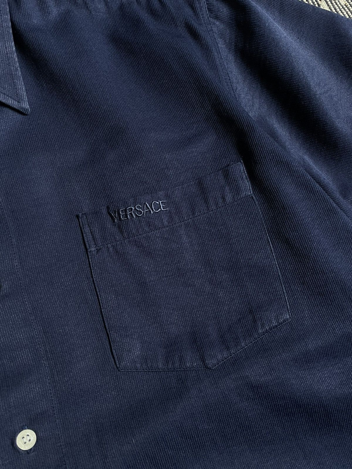 Versace Jeans Couture × Vintage Vintage Versace Jeans Couture Short Sleeve Shirt Size US L / EU 52-54 / 3 - 6 Thumbnail