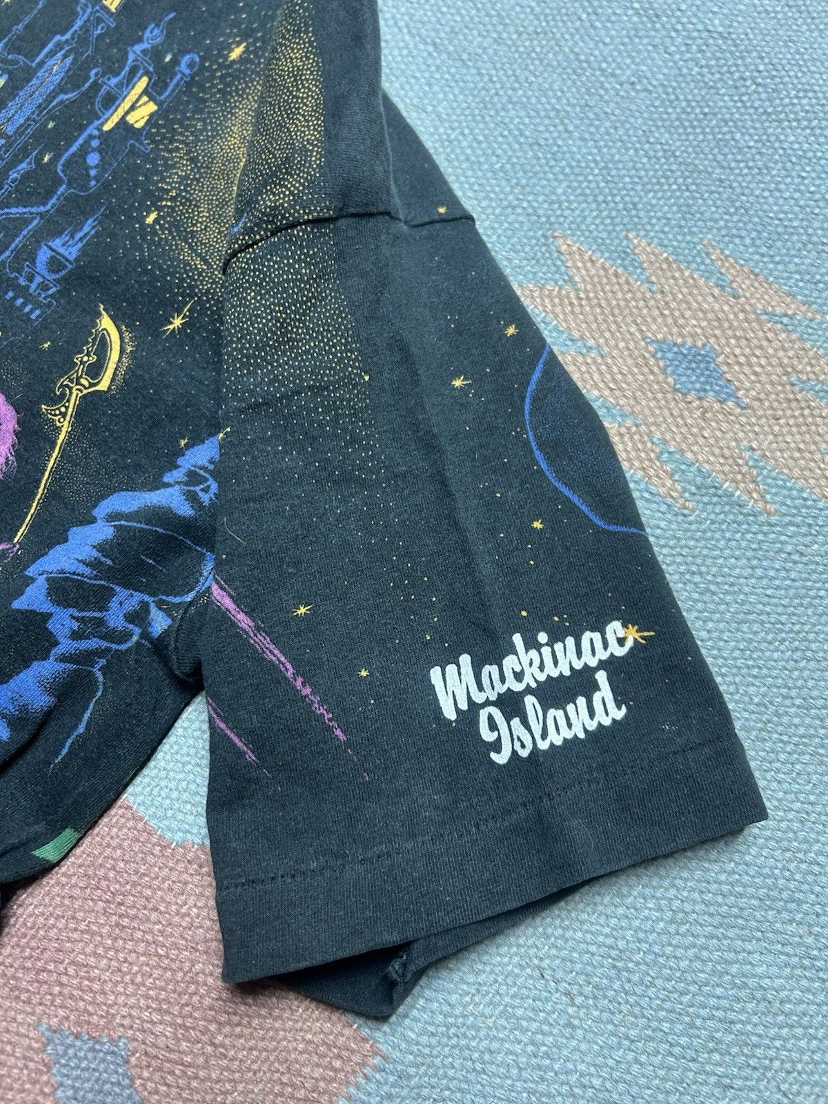 Vintage Vtg 90s all over print t shirt AOP wizard magical Mackinac L Size US L / EU 52-54 / 3 - 4 Thumbnail
