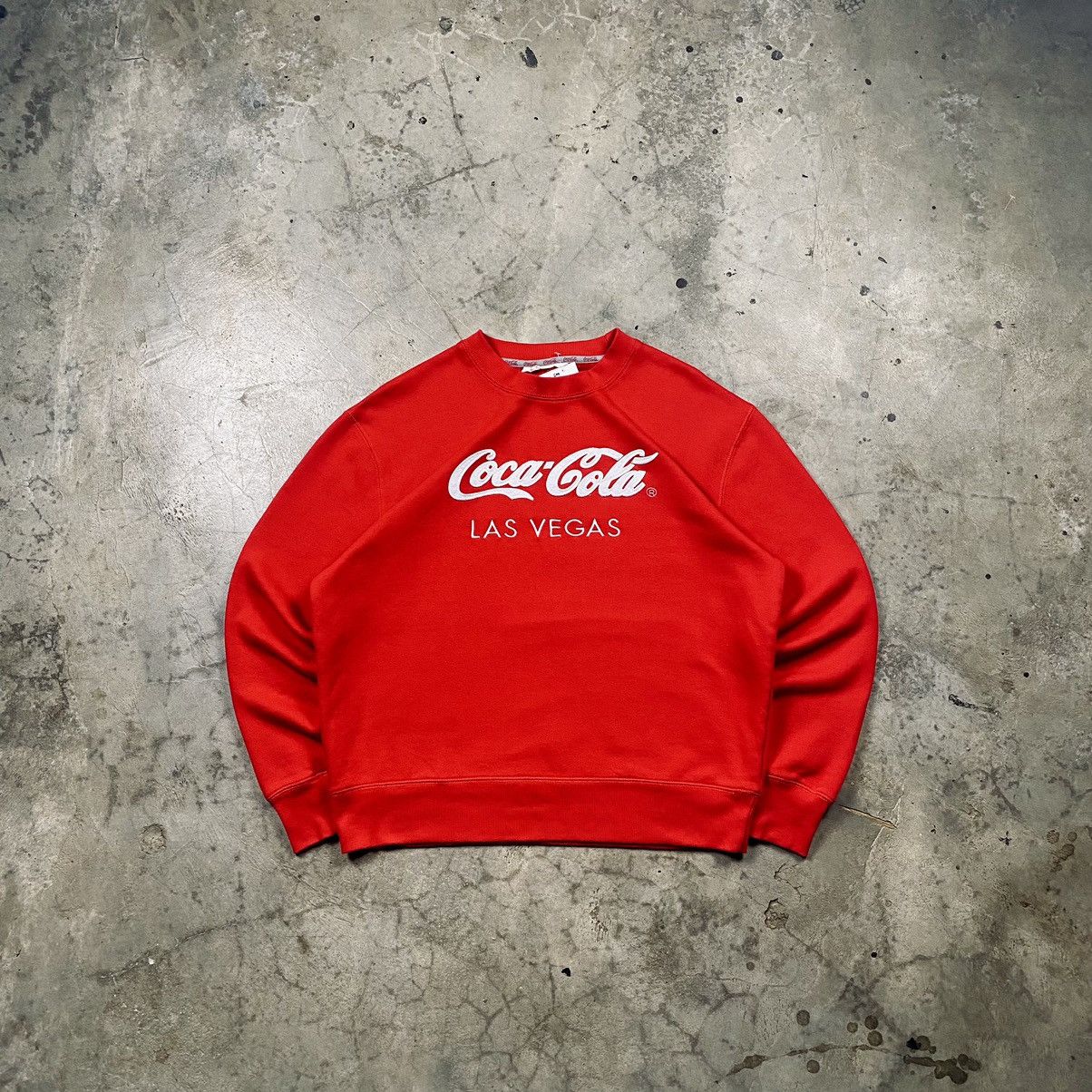 Coca Cola Coca Cola Las Vegas Wide Boxy Crewneck Size US M / EU 48-50 / 2 - 1 Thumbnail