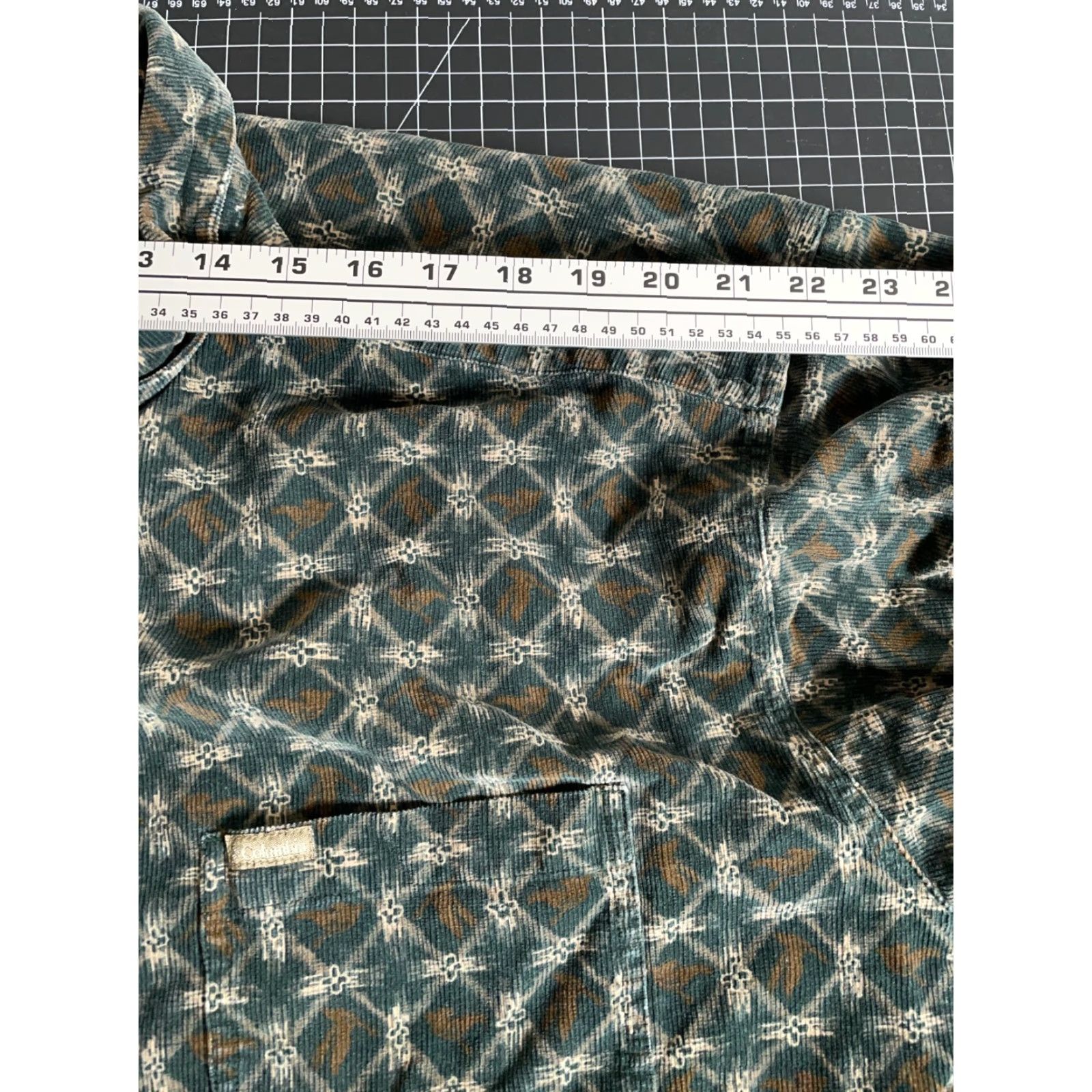 Etro VINTAGE Columbia Corduroy Geometric Pattern Shirt Adult XL Green 90s Retro Mens Size US XL / EU 56 / 4 - 7 Thumbnail