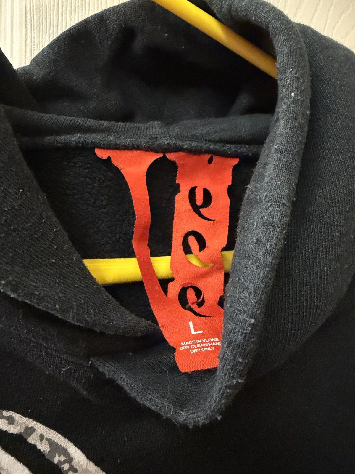 999 Club × Vlone Juice WRLD x Vlone Skeleton Hands Hoodie Black Size L Size US L / EU 52-54 / 3 - 7 Thumbnail