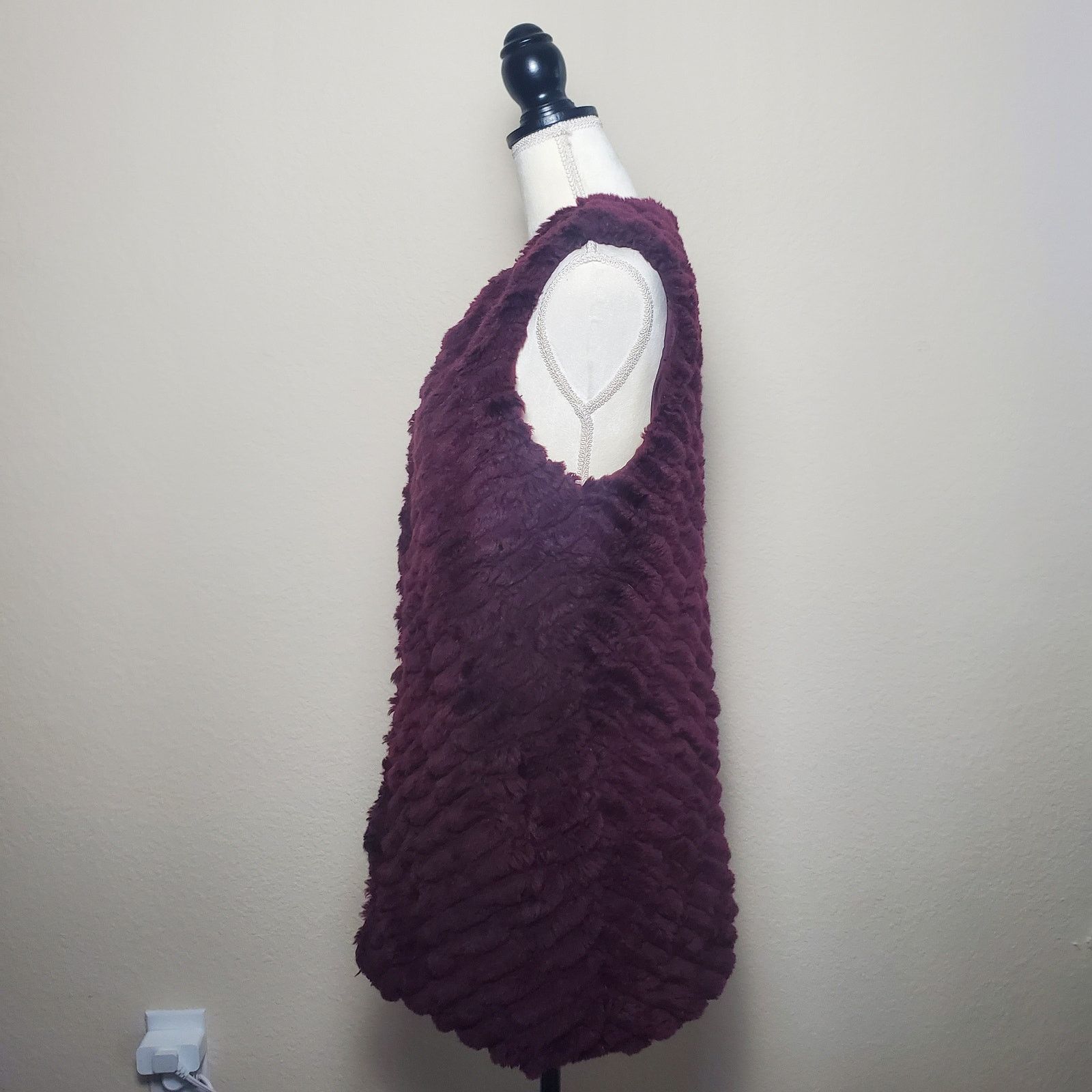 BB Dakota BB Dakota Alphia Faux Fur Vest Medium Size M / US 6-8 / IT 42-44 - 5 Thumbnail