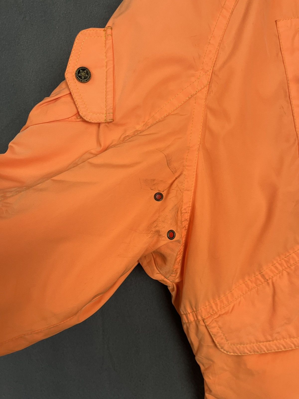 Ellesse × Goldwin × Vintage Ellesse Air World Tour Hydro Touch Snow Boarding by Goldwin Size US M / EU 48-50 / 2 - 17 Thumbnail