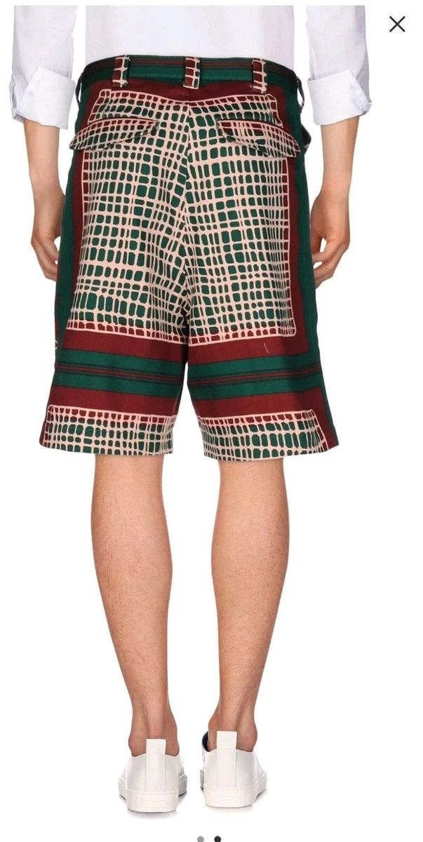 Sacai Sacai front pleated pattern dress shorts Size US 32 / EU 48 - 16 Thumbnail