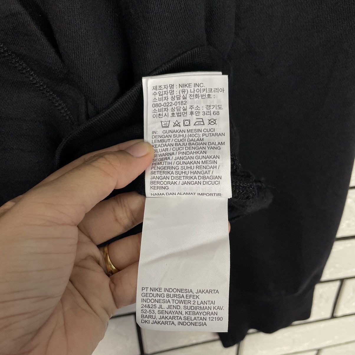 Nike Nike Big Logo Pullover Black Hoodie Size US L / EU 52-54 / 3 - 19 Thumbnail