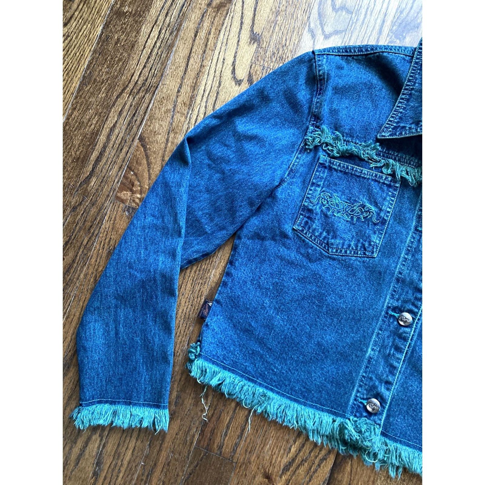 Denime VINTAGE Johnny Blaze Denim Jacket Womens Large Trucker Blue 90s Biker Casual Cotton Embroidered Logo Button Short Sleeve Size L / US 10 / IT 46 - 2 Thumbnail