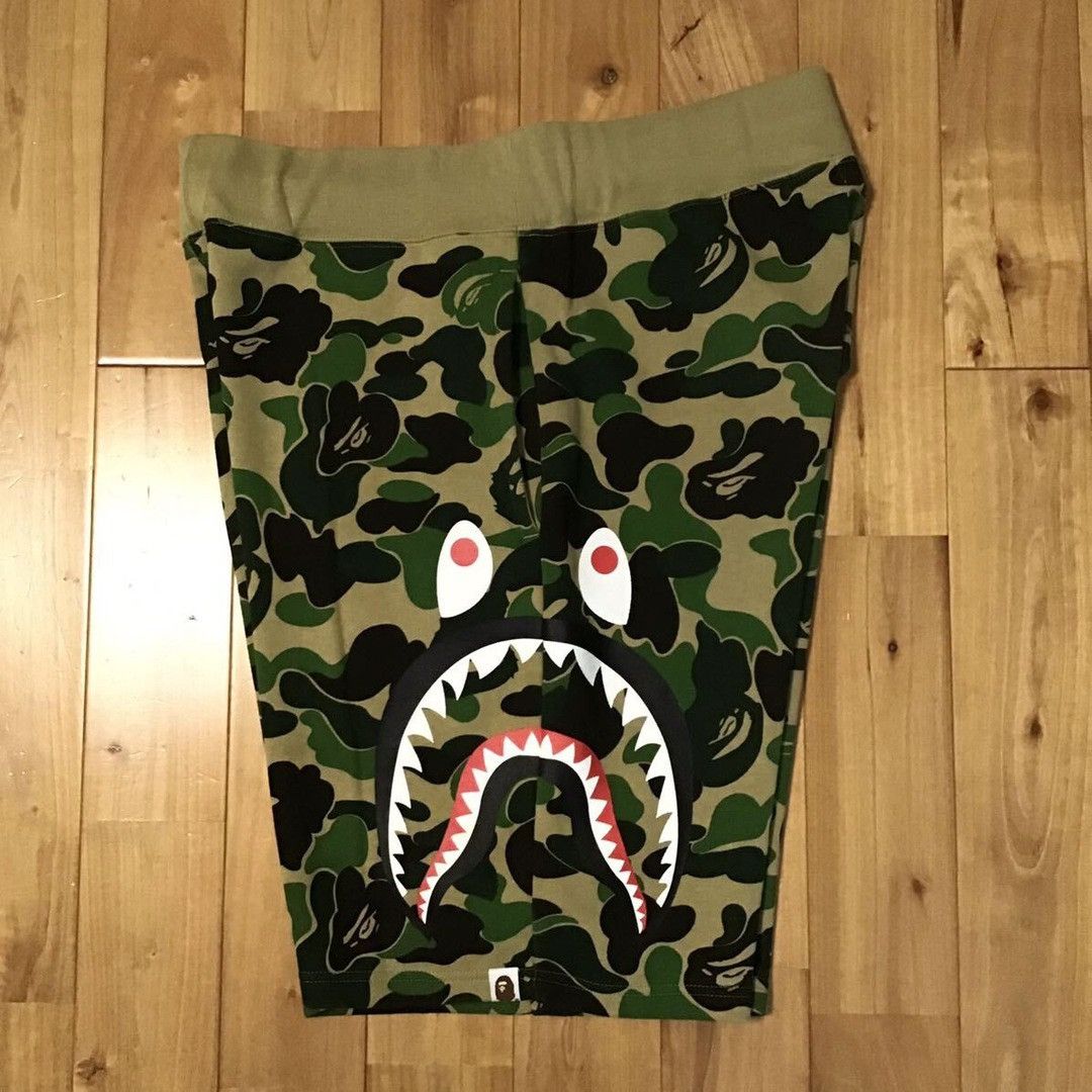 Bape BAPE Side Shark sweat shorts ABC camo green APE ★size XL Size US 36 / EU 52 - 2 Thumbnail