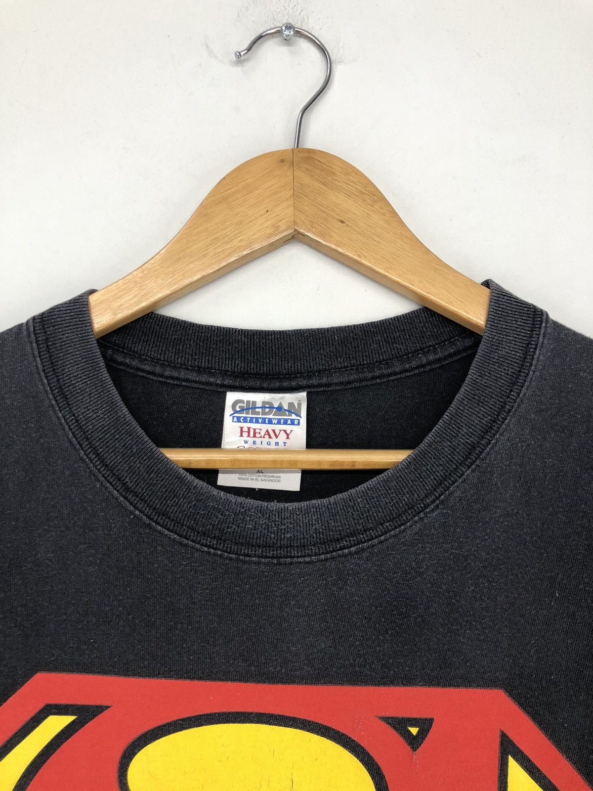 DC Comics × Vintage Vintage Y2K Superman DC Comics Big Logo Faded Tshirt Size US XL / EU 56 / 4 - 5 Thumbnail