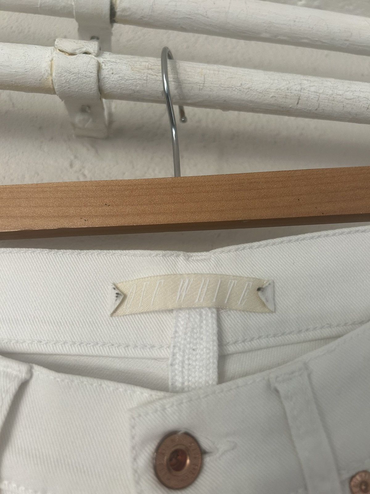 Off-White Destroyed Hem Diagonal Print White Denim Jeans Size US 31 - 9 Thumbnail