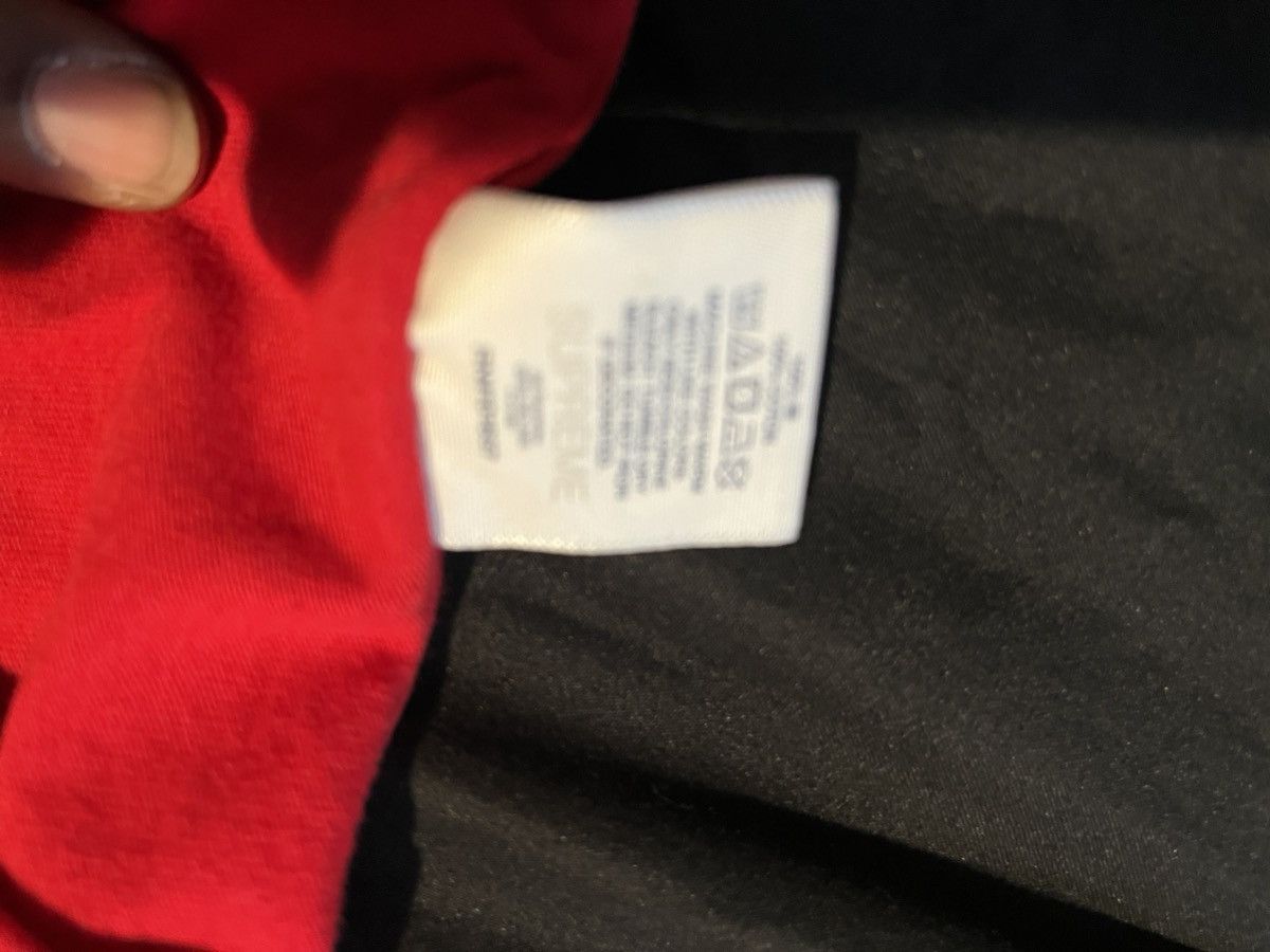 Supreme Red New York Supreme Size US XL / EU 56 / 4 - 6 Thumbnail