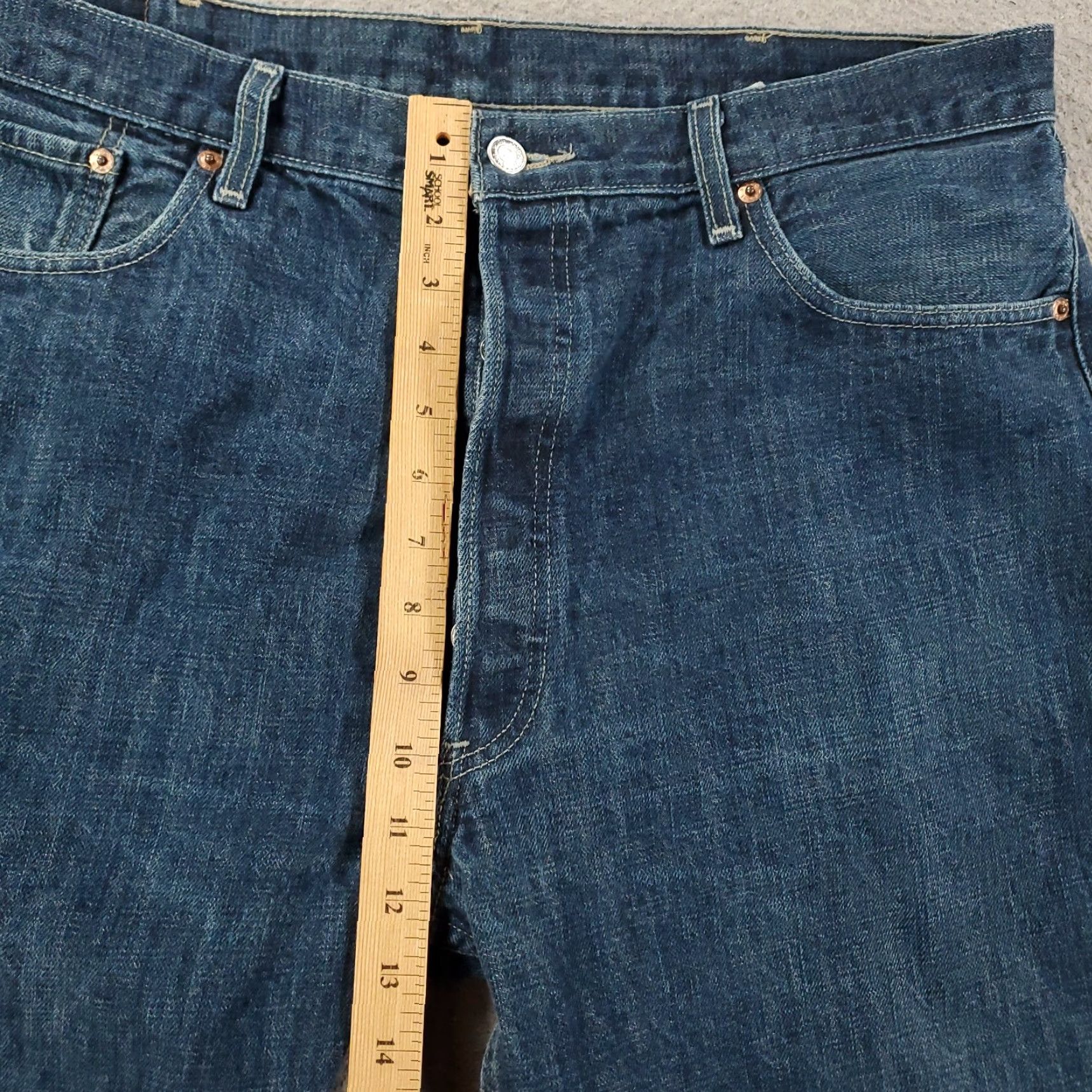 Levi's VINTAGE Levi's 501 Jeans Men 40x30 Denim Straight Blue 5-Pocket Regular Rise Button Fly Mens 90s Theme Size US 40 / EU 56 - 4 Thumbnail