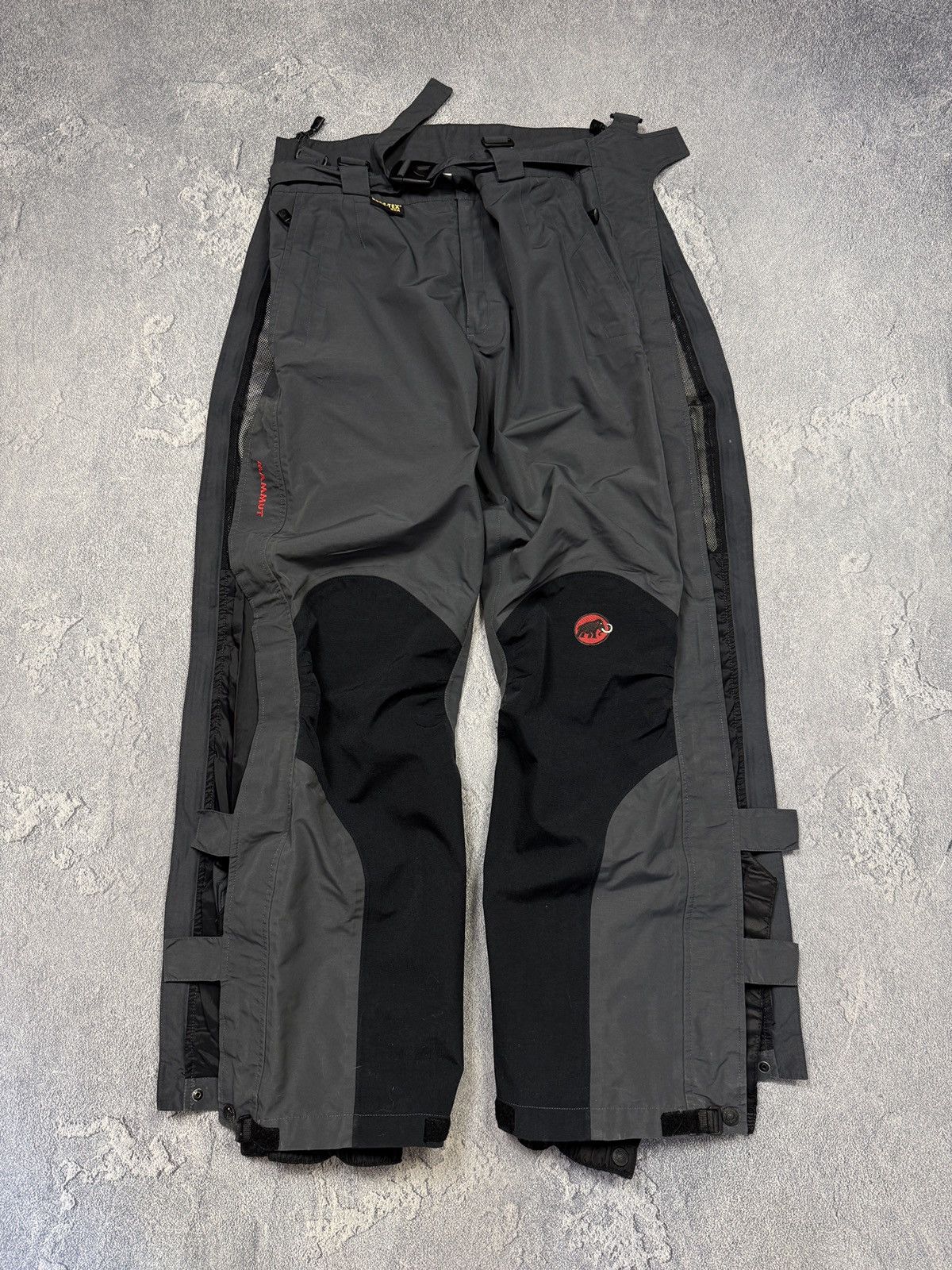 Mammut Vintage Mammut Extreme Gore Tex Ski Pants Overalls Japan Y2K Size US 32 / EU 48 - 16 Thumbnail