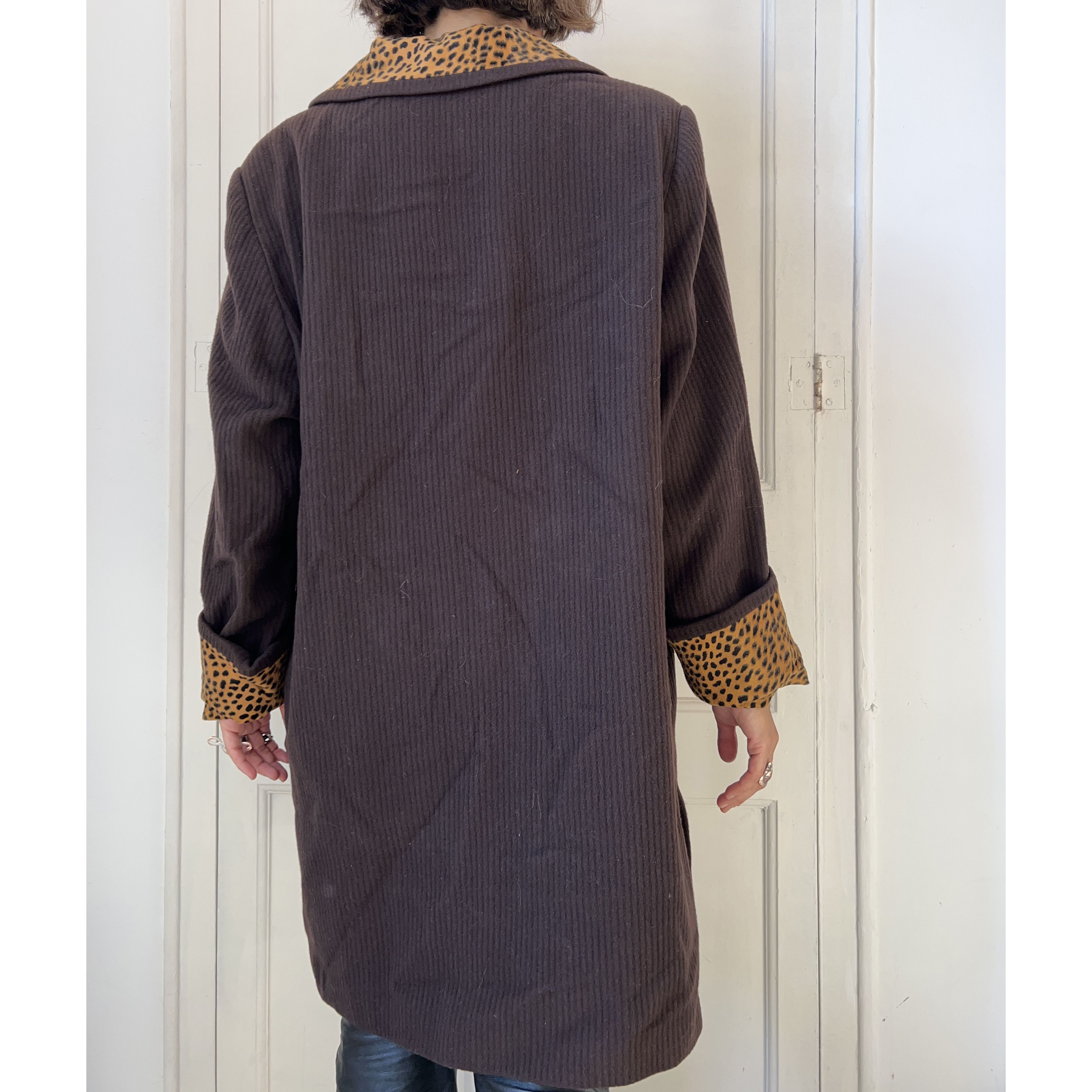 Vintage Vintage Brown Corduroy Wool Coat Size XL / US 12-14 / IT 48-50 - 2 Thumbnail