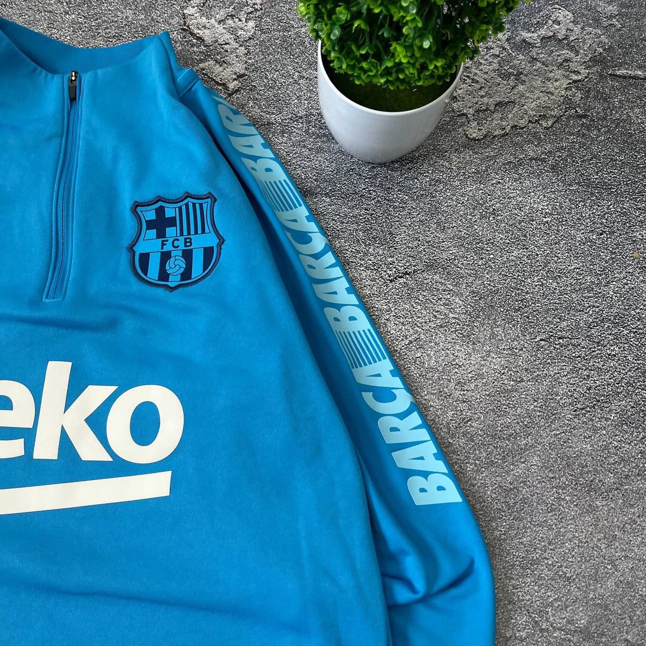 Nike × Vintage Vintage Football Nike Barcelona Track Jacket Size S Size US S / EU 44-46 / 1 - 9 Thumbnail