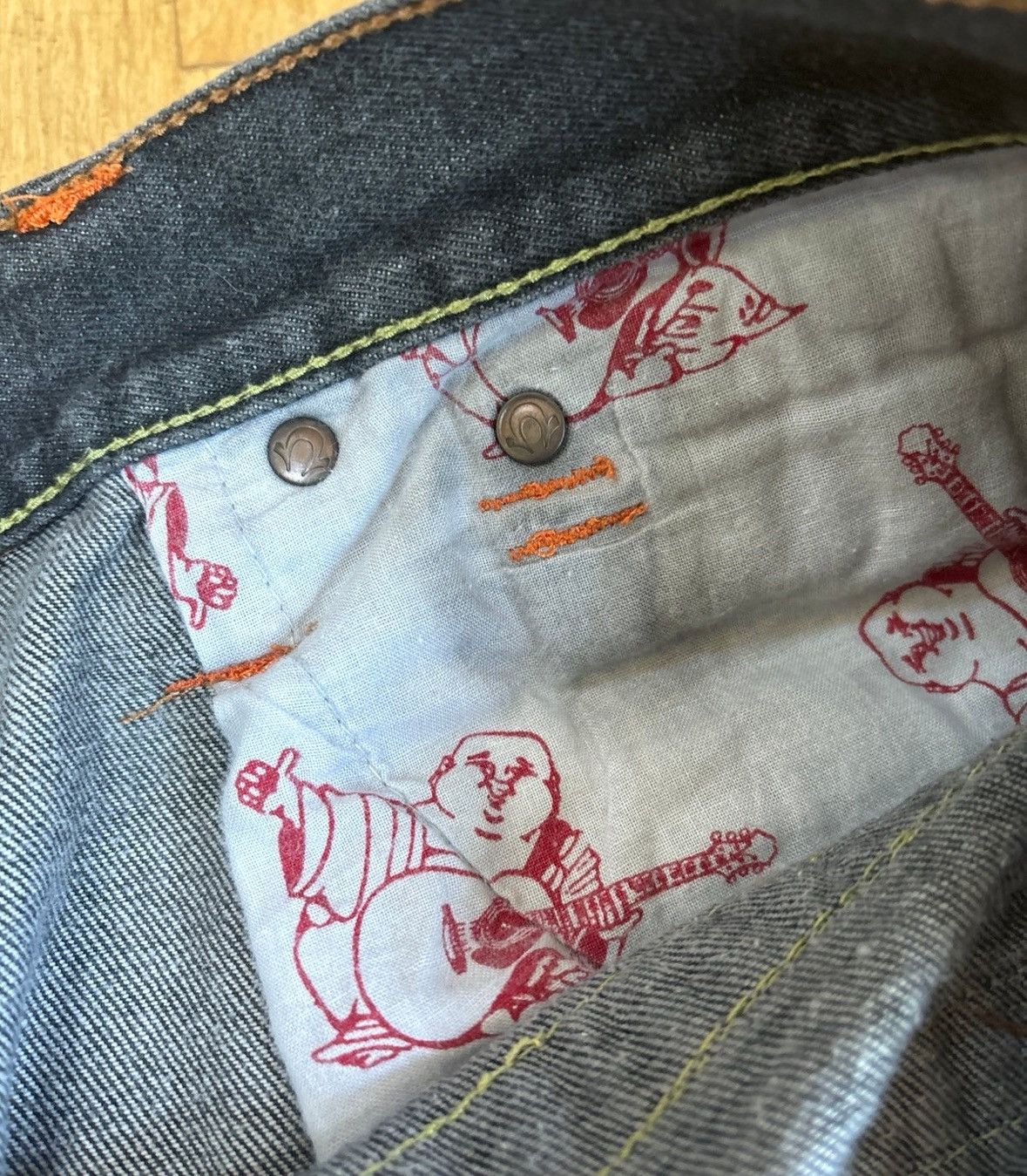 Japanese Brand × True Religion × Vintage Very Rare True Religion buddah Hindu Jorts Size US 38 / EU 54 - 9 Thumbnail