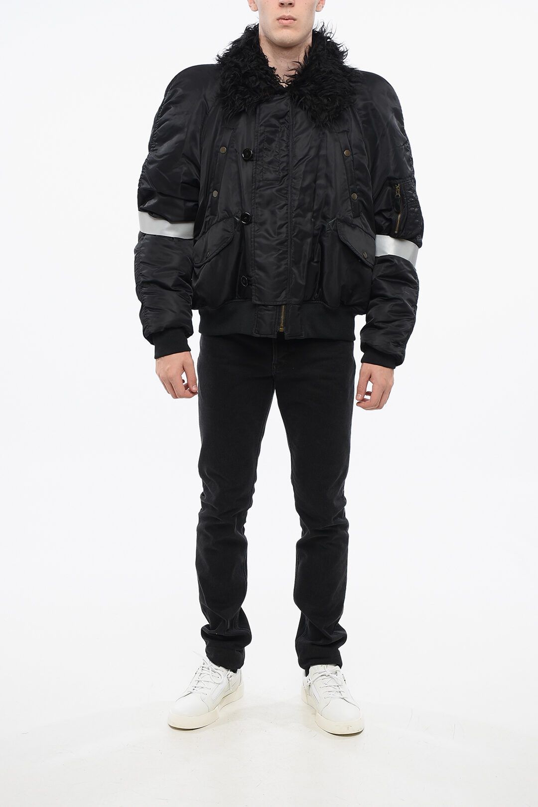 Maison Margiela og1mm0825 Nylon Jacket in Black Size US S / EU 44-46 / 1 - 4 Thumbnail