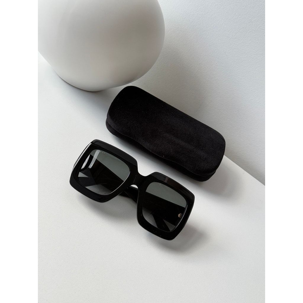 Gucci NEW GUCCI GG0053SN Black Square Sunglasses $420 Size ONE SIZE - 2 Thumbnail