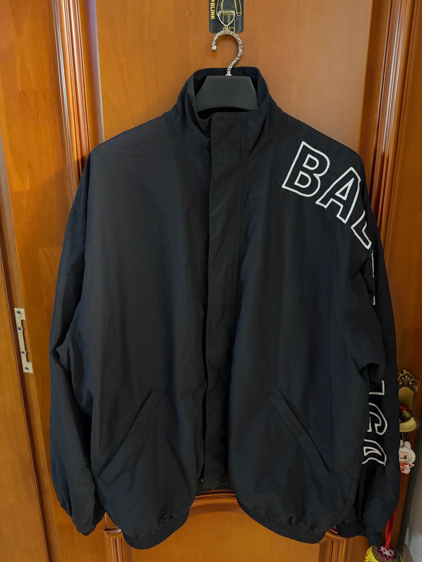 Balenciaga Balenciaga Arm Logo Print Jacket Size US M / EU 48-50 / 2 - 1 Thumbnail